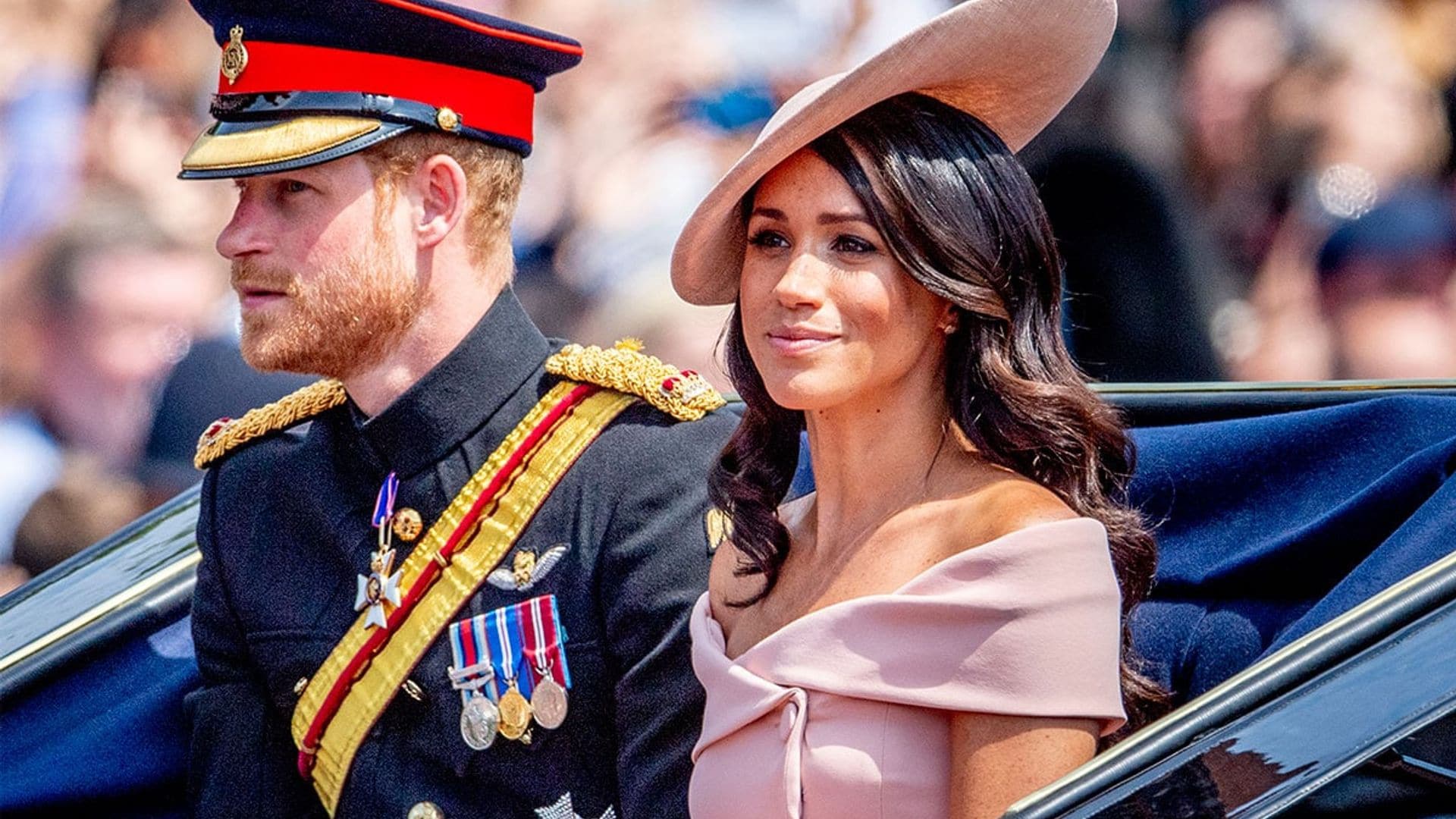 Meghan y Harry reaparecen por primera vez con la Familia Real británica