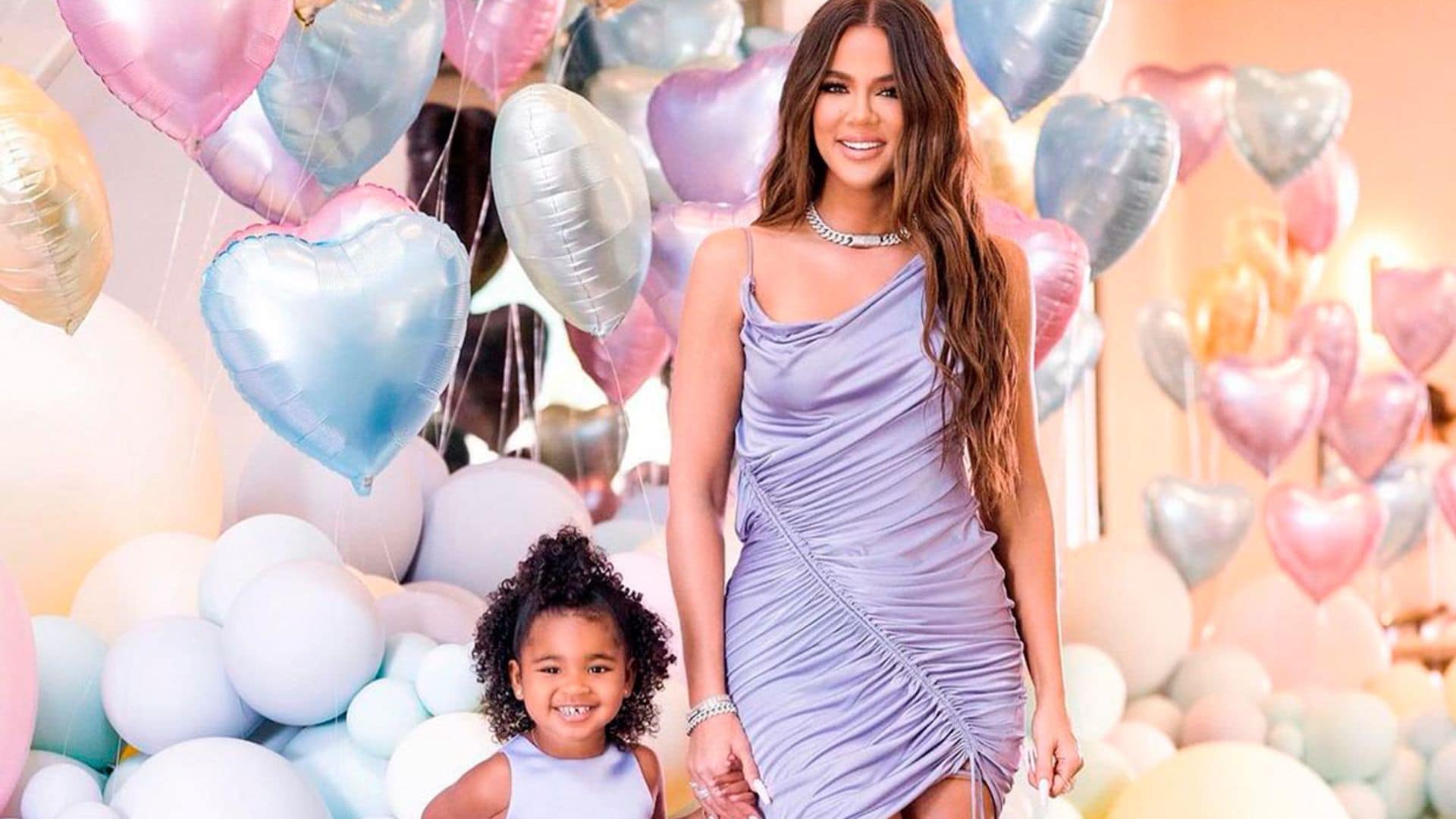 El clan Kardashian celebra los tres años de True con una espectacular fiesta 'sueño pastel'