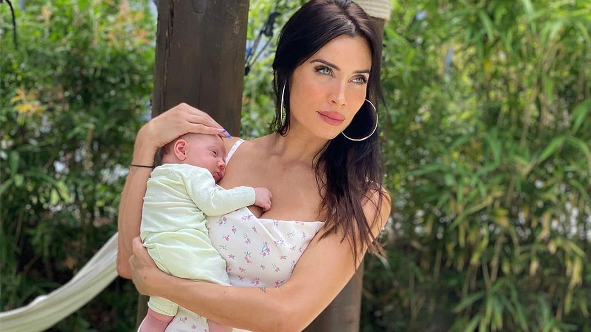 Todo un reto: Pilar Rubio muestra sus intentos de dormir a su hijo Máximo Adriano