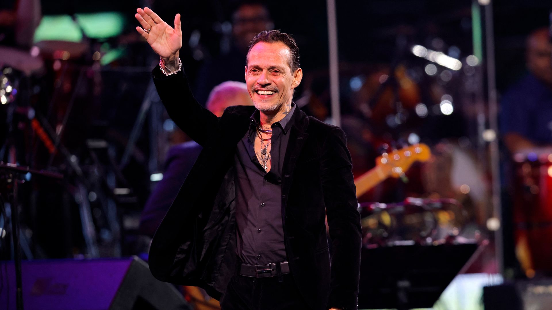 El enfado de Marc Anthony con uno de sus fans durante su concierto en Colombia