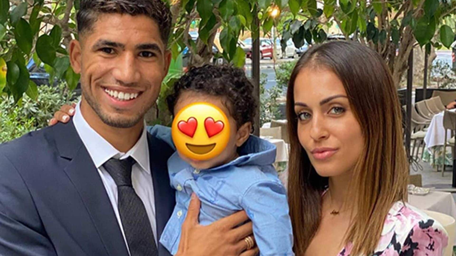 Hiba Abouk y Achraf Hakimi se van de boda con el pequeño Amin