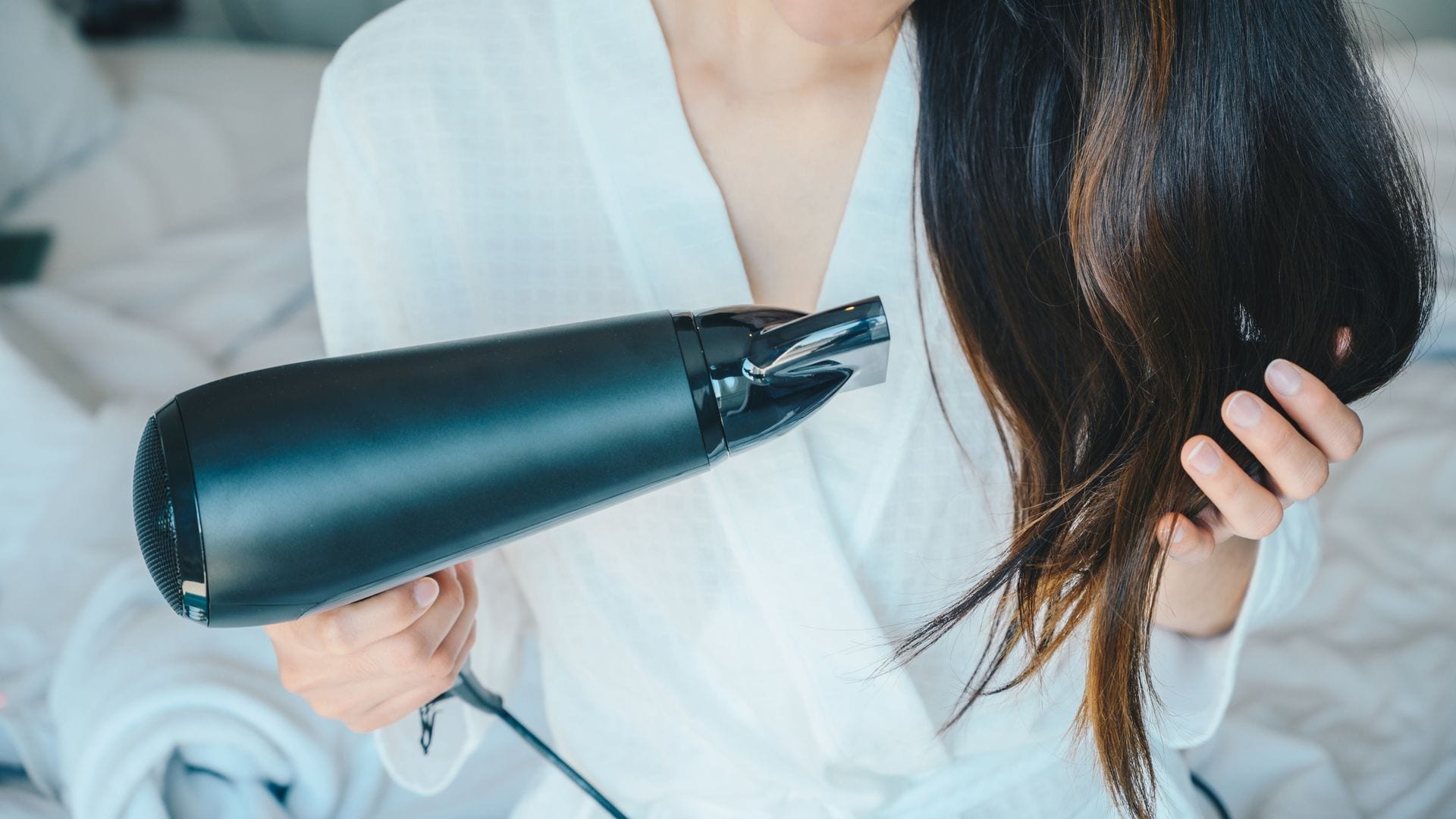 ¿El secreto para un cabello perfecto? Este secador iónico Rowenta que además cuesta solo 36 euros