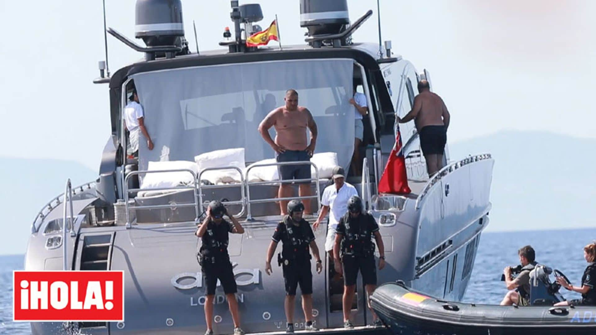 Vídeo EXCLUSIVO: El impactante momento en el que agentes de la Agencia Tributaria llegan al barco en el que está Cristiano Ronaldo