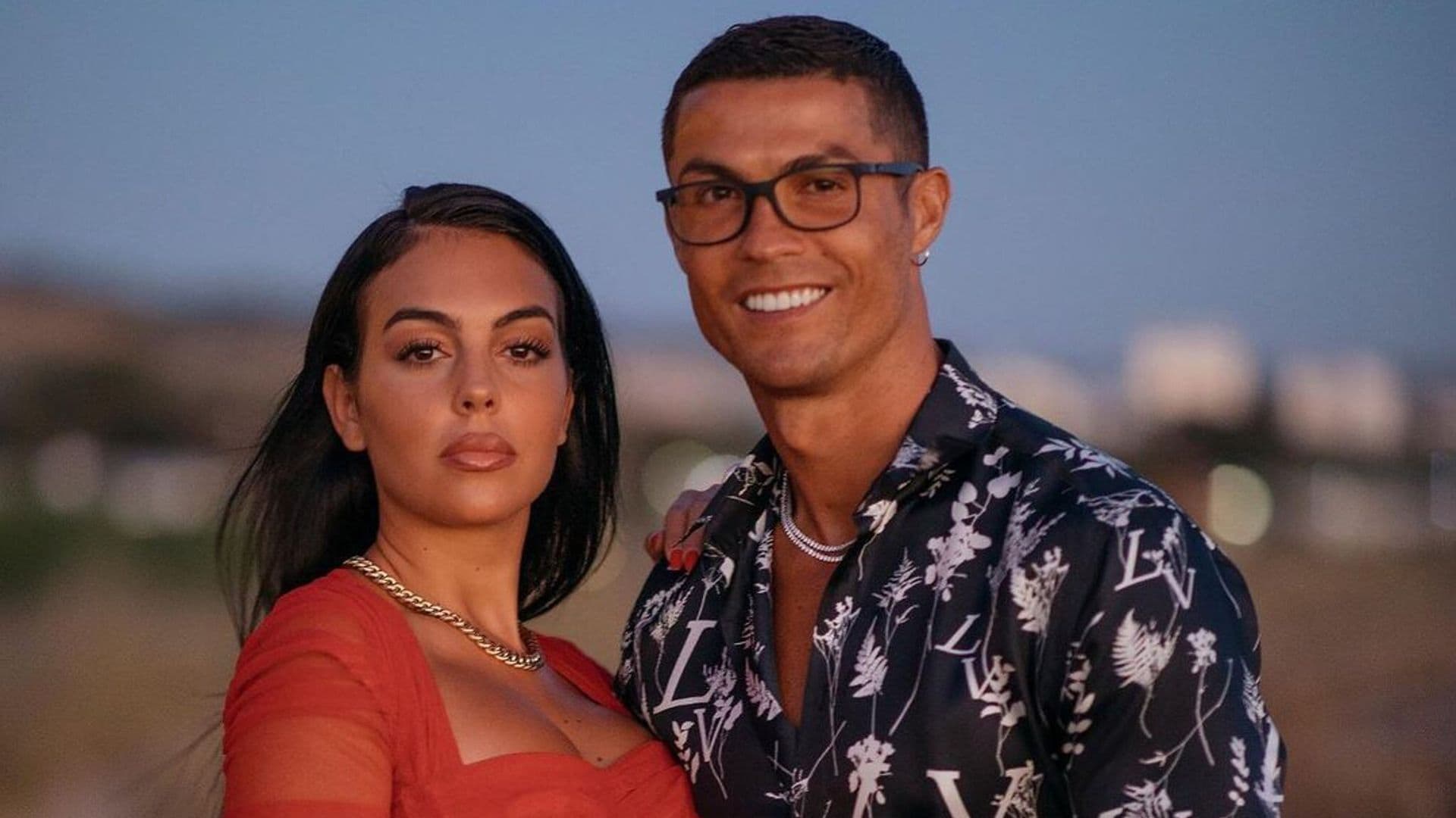 Georgina Rodríguez y Cristiano Ronaldo revelan el sexo de los bebés que esperan