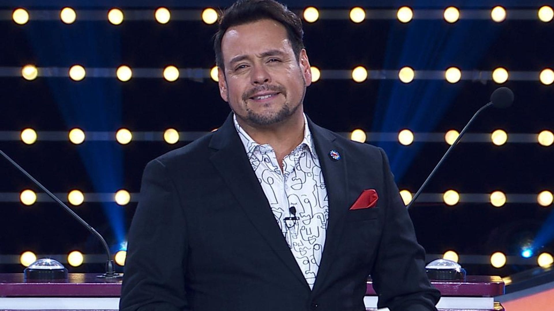 rodrigo vidal en 39 qu dicen los famosos 39 el nuevo programa de telemundo