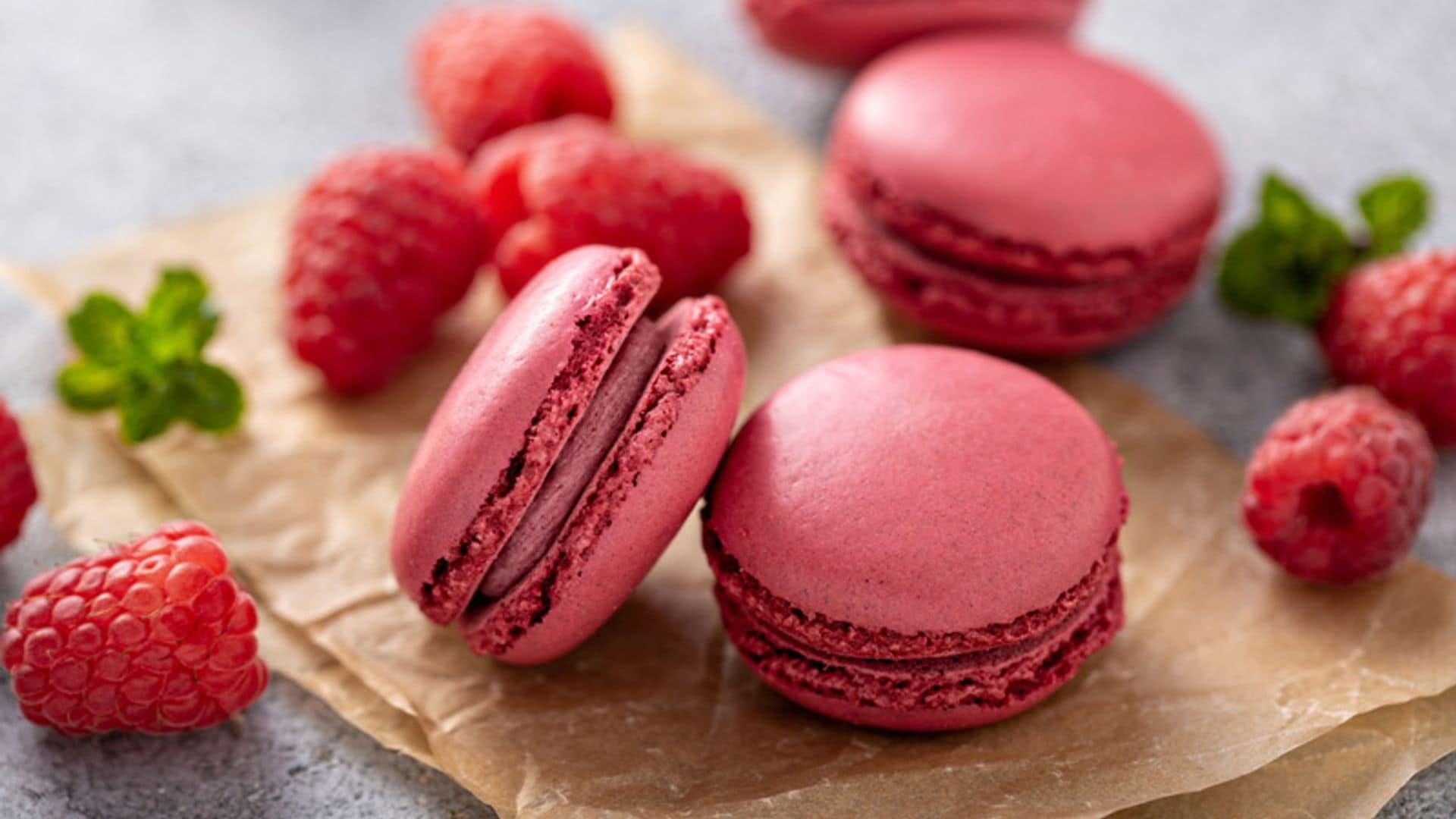 Macarons de frambuesas