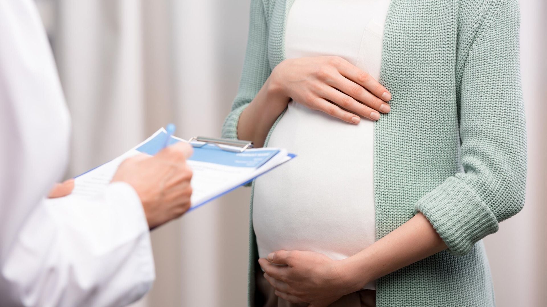 ¿Por qué las mujeres tienen más riesgo de ictus en el embarazo?
