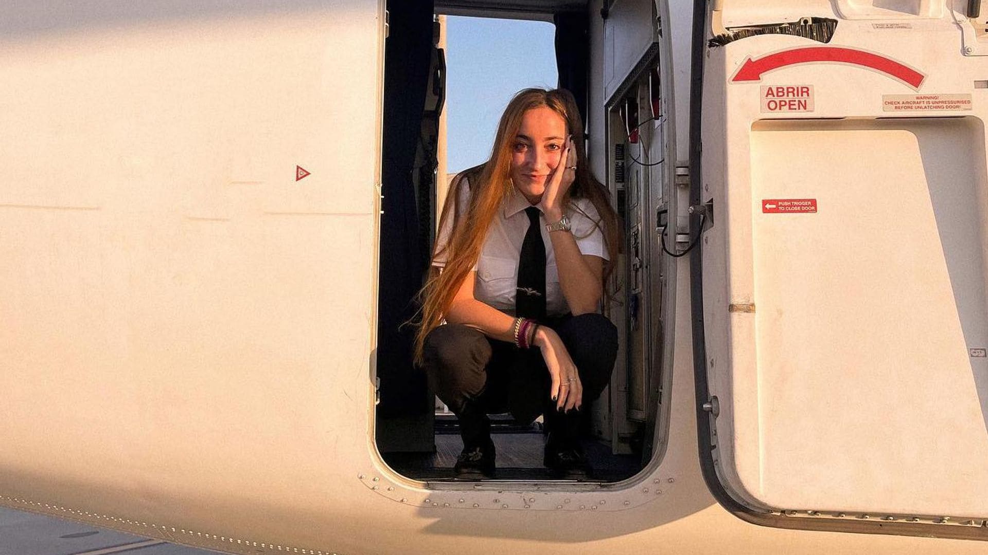 La sorprendente familia de las hermanas Pombo que ha hecho historia en la aviación española