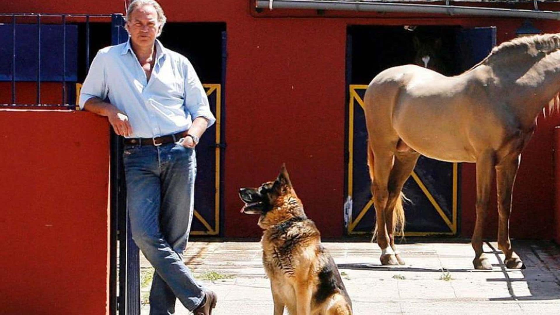 Bertín Osborne ofrece una recompensa para encontrar a su perro perdido