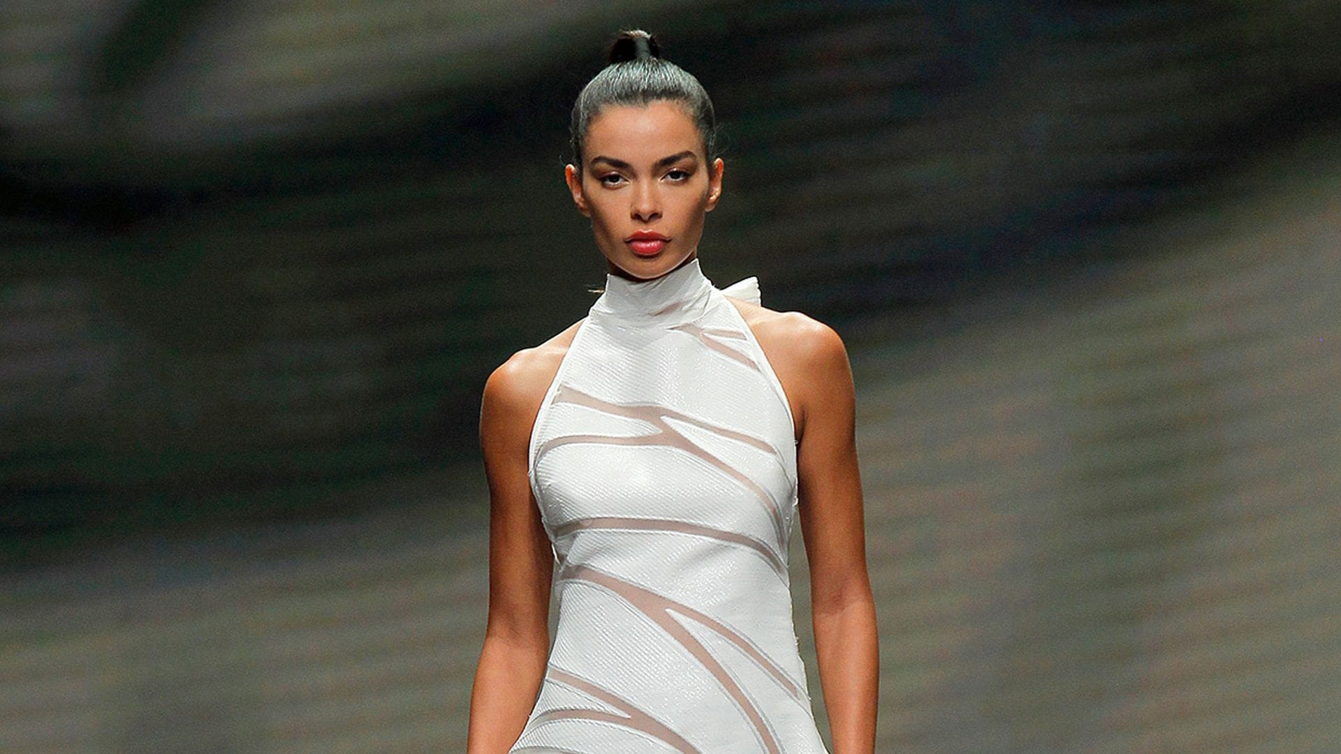 Looks futuristas para las novias de 2021, la propuesta de Olga Macià