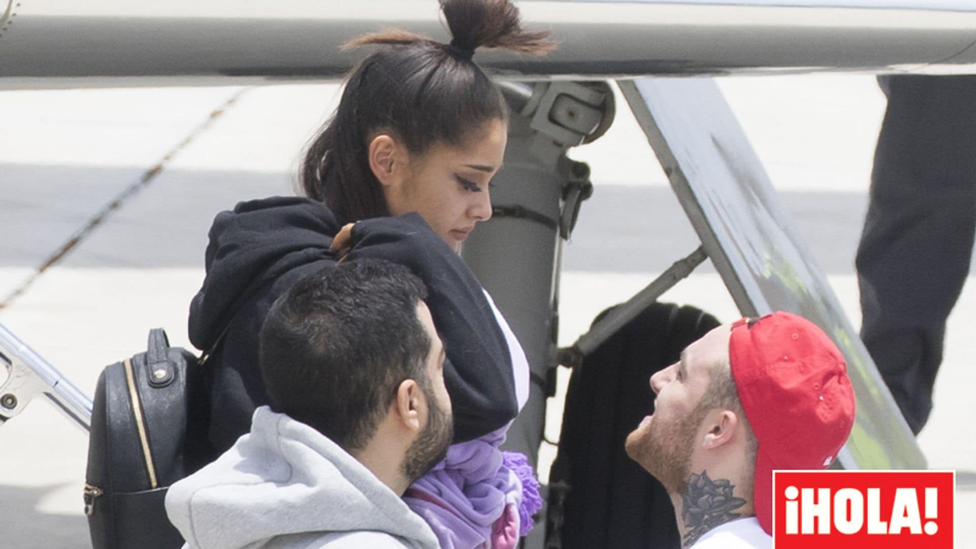 En vídeo: Ariana Grande vuelve a casa y se refugia en los suyos