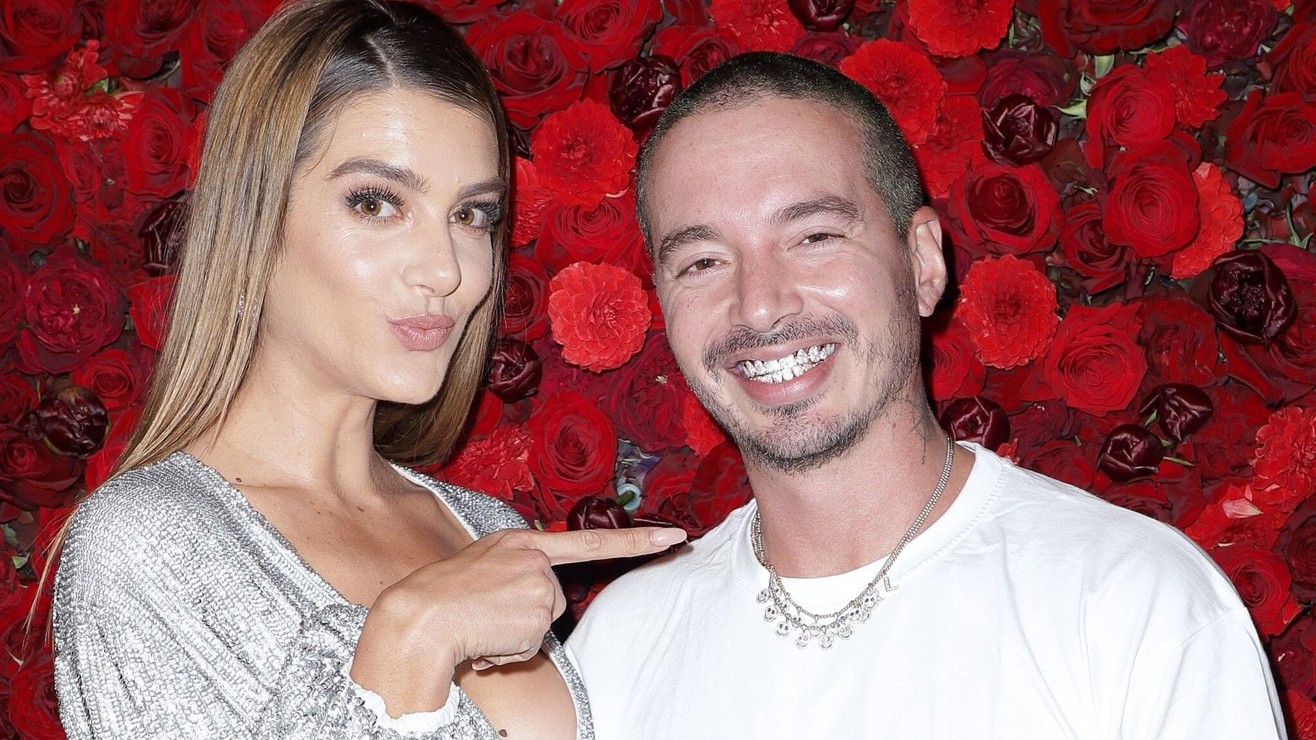 Valentina Ferrer, novia de J Balvin, presume por primera vez su pancita