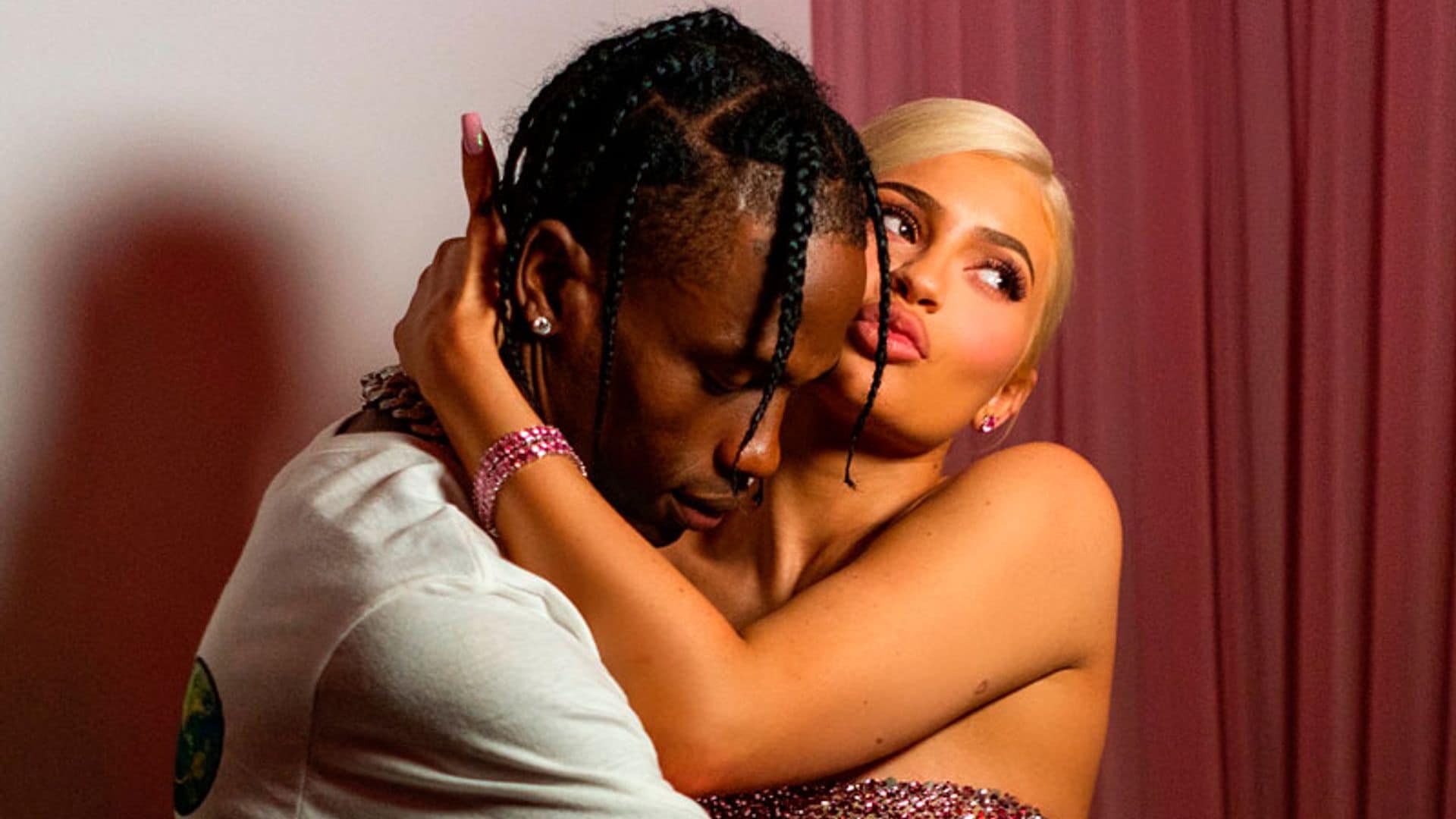 Kylie Jenner y Travis Scott compran una mansión por casi 12 millones de euros