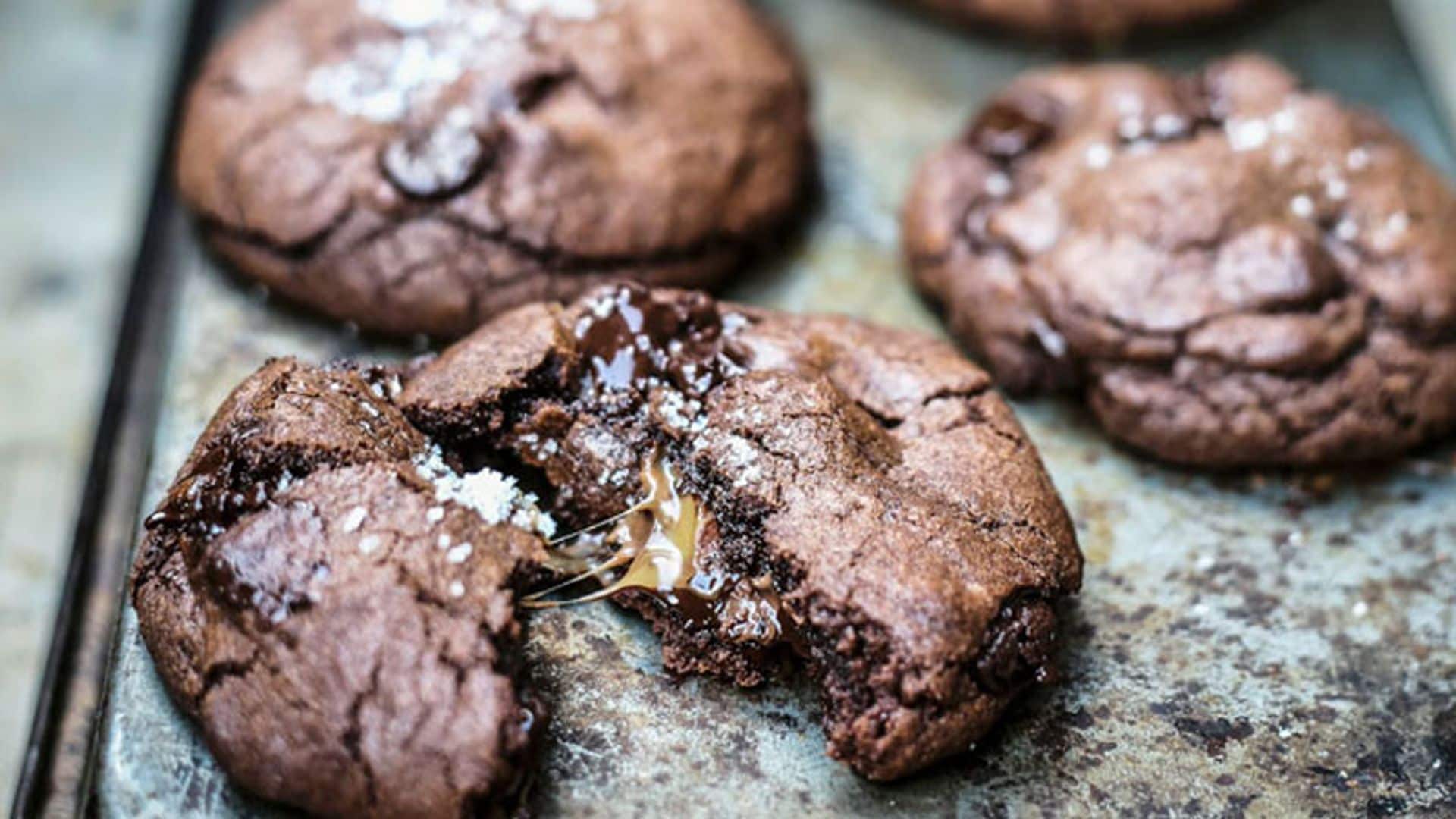 Cookies de chocolate rellenas de 'nougat'
