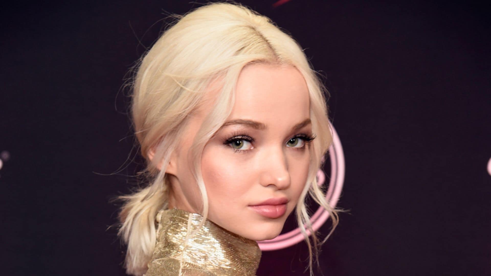 ¿Un 'look' para ir al gimnasio? Copia el peinado de Dove Cameron, Alessandra Ambrosio o Gigi Hadid