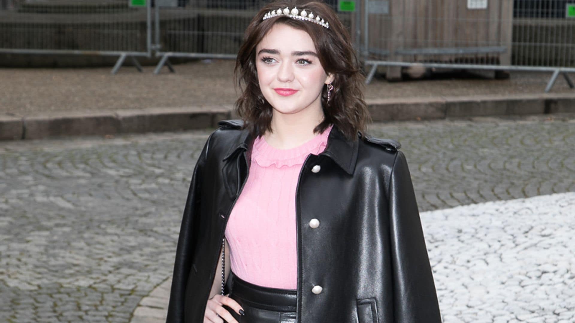 Maisie Williams ya llevó antes que nadie el jersey viral