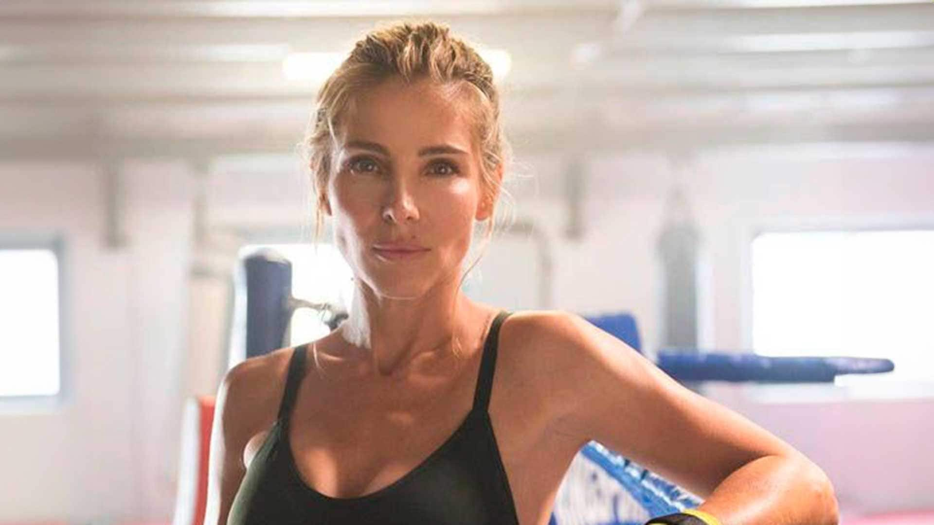 Los ejercicios favoritos de Elsa Pataky para tonificar glúteos, abdomen y hombros