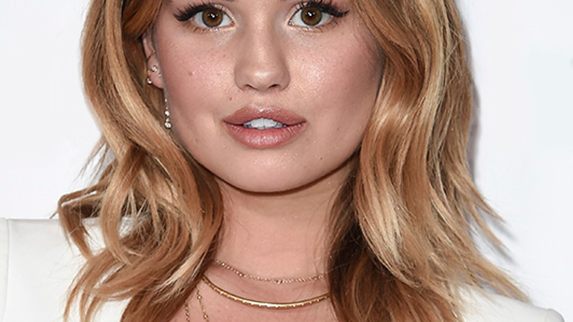 ¿Por qué apostar por una coloración similar a la de Debby Ryan?