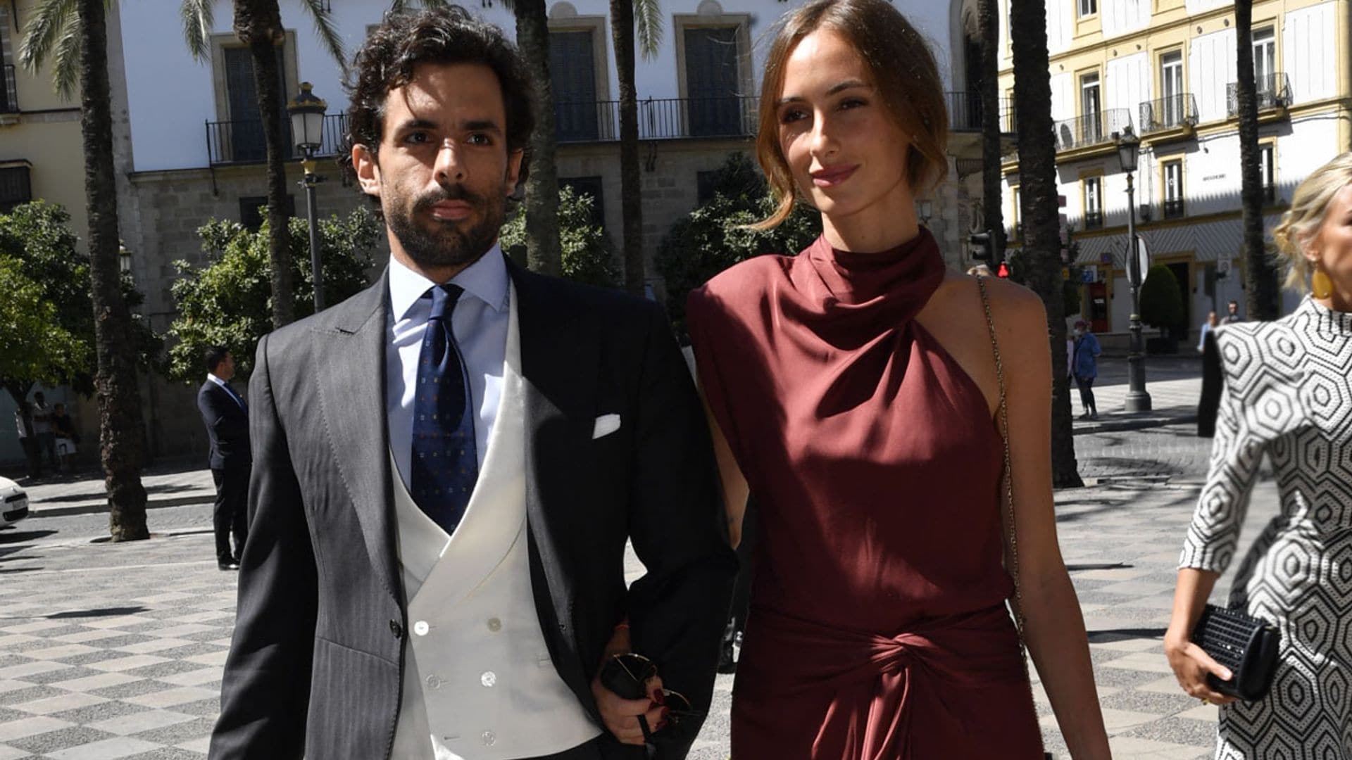 Los mejores looks de invitada en la boda de Carlos Cortina y Carla Vega-Penichet