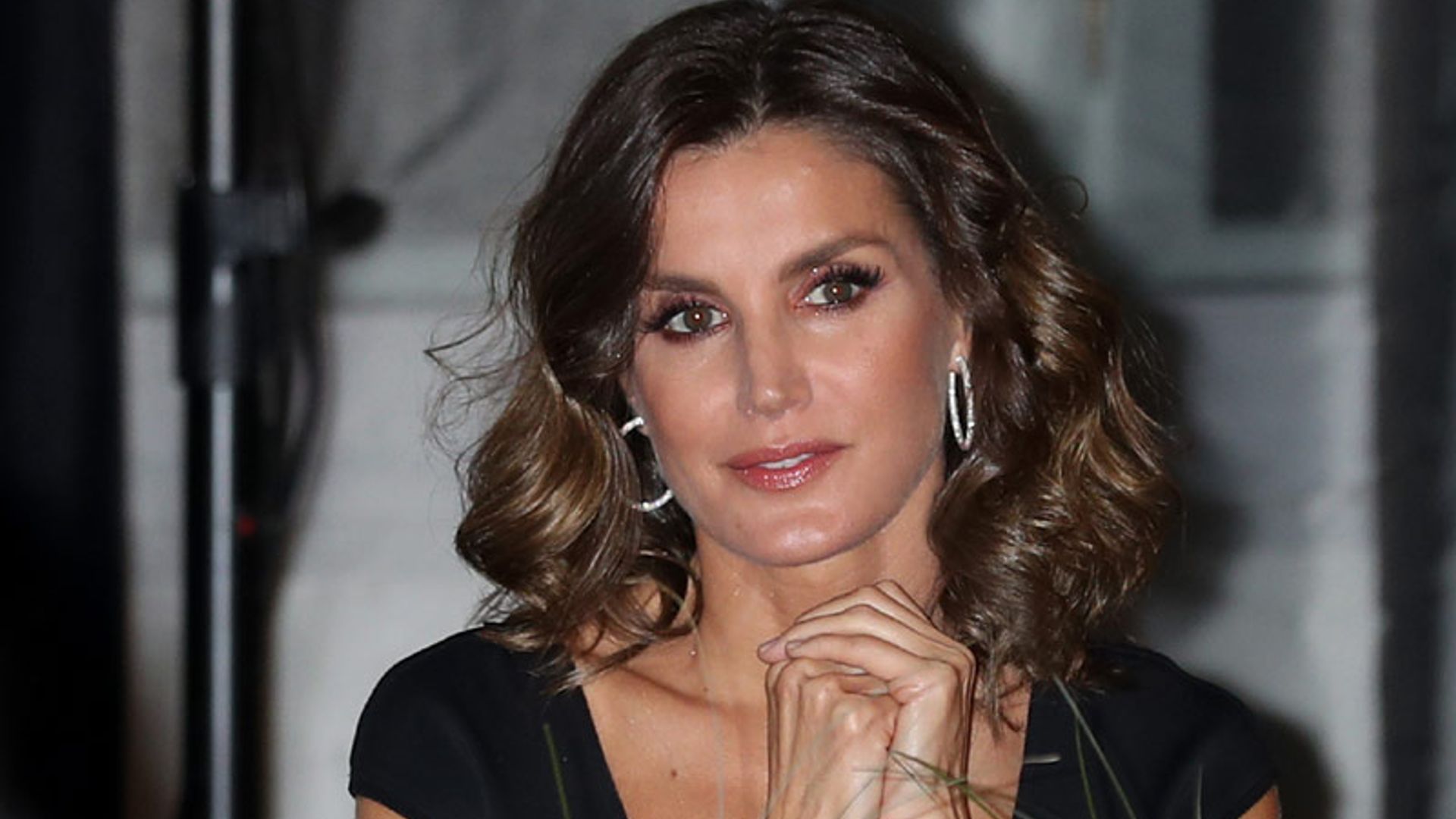 Así logró sorprender doña Letizia la noche en que todas las vistas estaban puestas en su 'look'