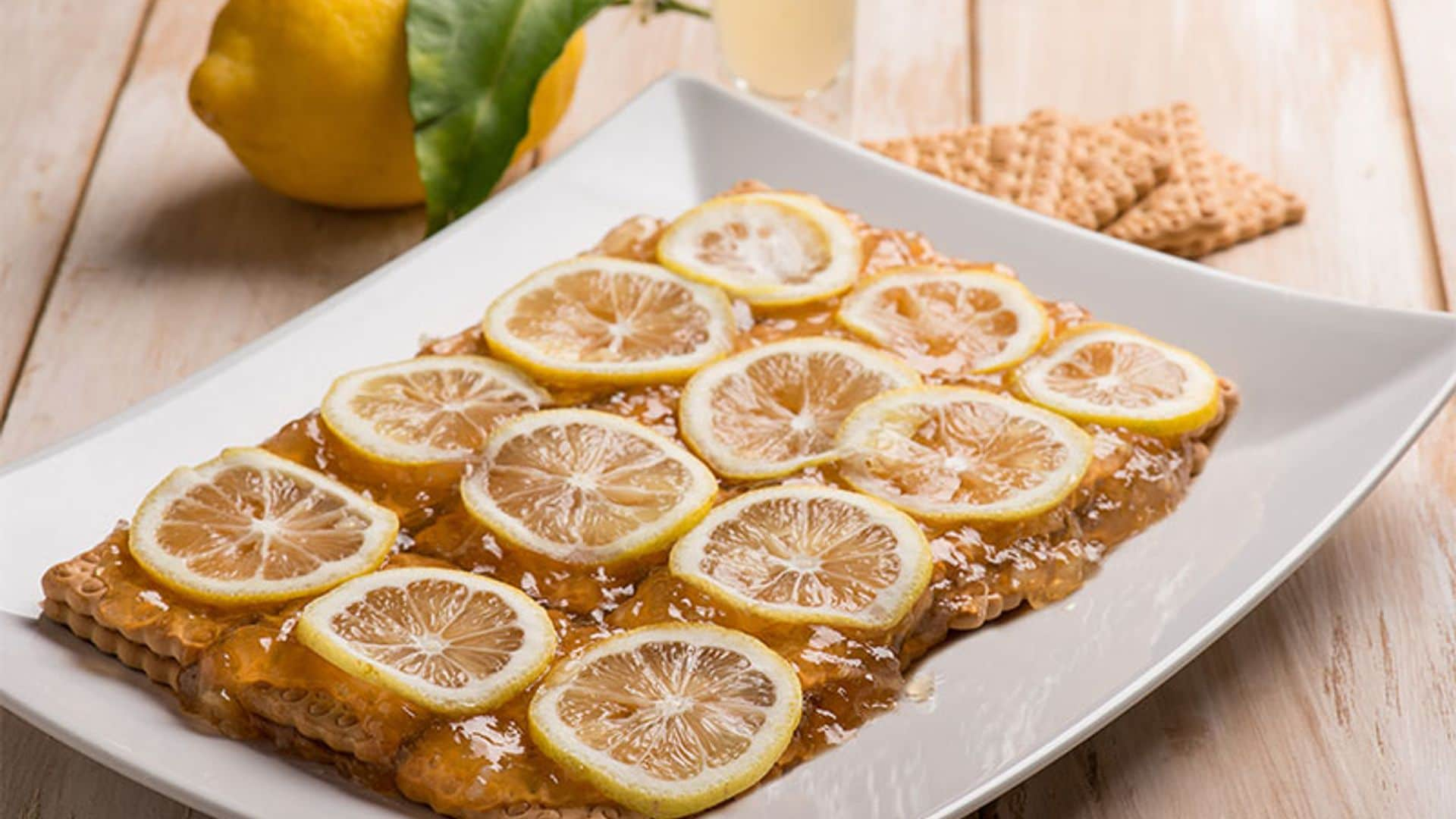 Tarta de galletas con mermelada y limón confitado