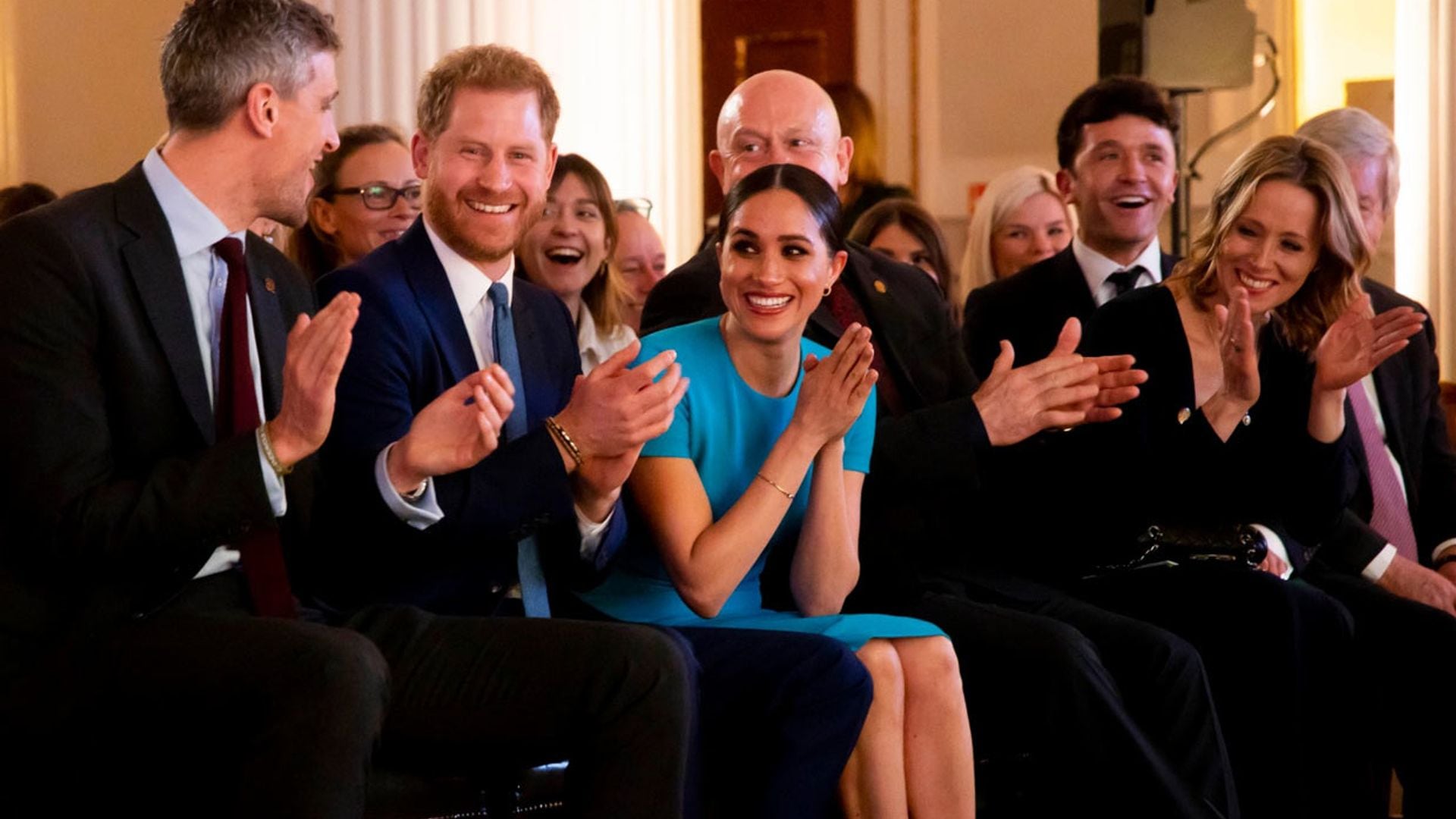 ¡Qué romántico! Los duques de Sussex asisten en directo a una inesperada petición de matrimonio