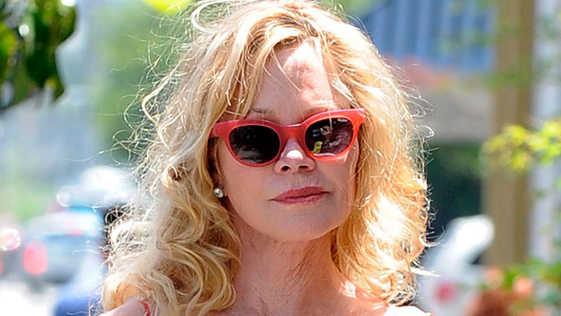 Melanie Griffith da el paso final en su proceso de curación