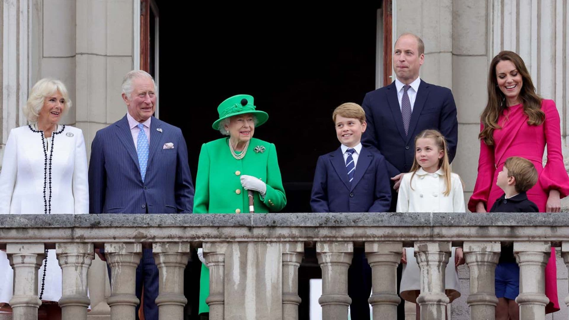 Isabel II pone el colofón a su Jubileo de Platino con una imagen que ya es parte de la historia