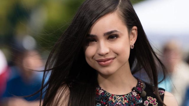 sofia carson1