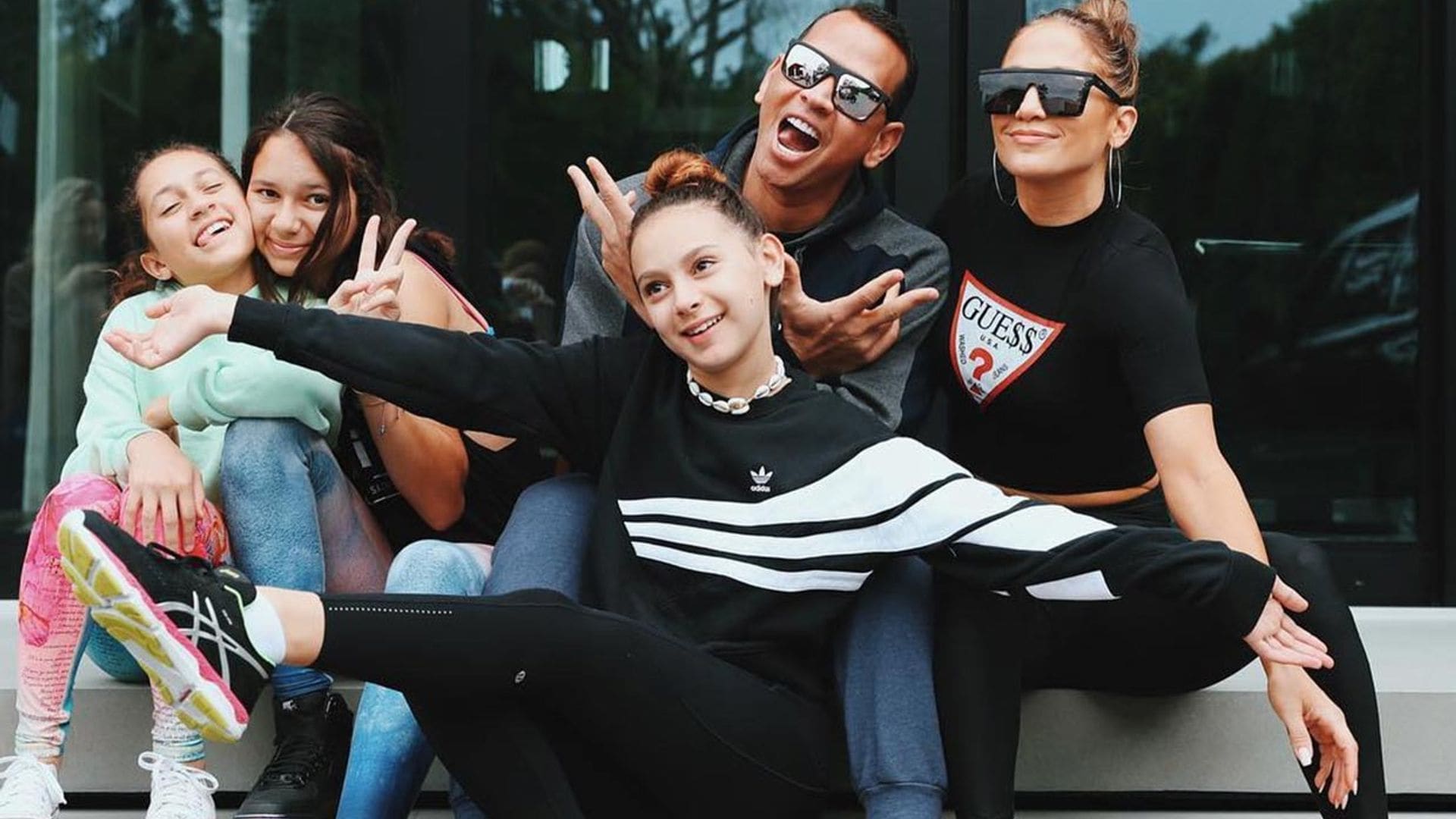 Jennifer Lopez se 'cuela' en la felicitación de cumpleaños de Alex Rodriguez a su hija