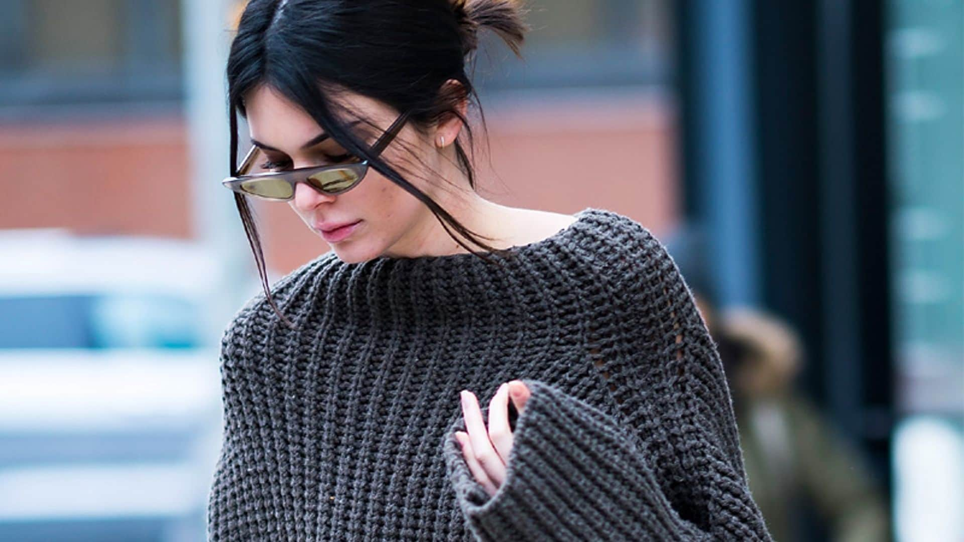 Kendall Jenner tiene la solución perfecta para estilizar las piernas sin llevar minifalda