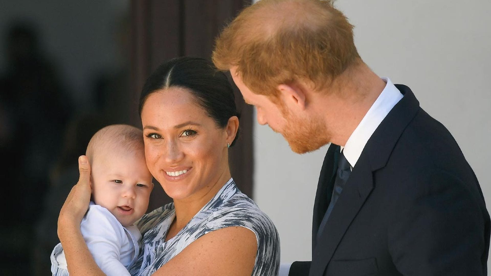 Meghan regresa a Canadá para reencontrarse con Archie y deja a Harry lidiando con la crisis