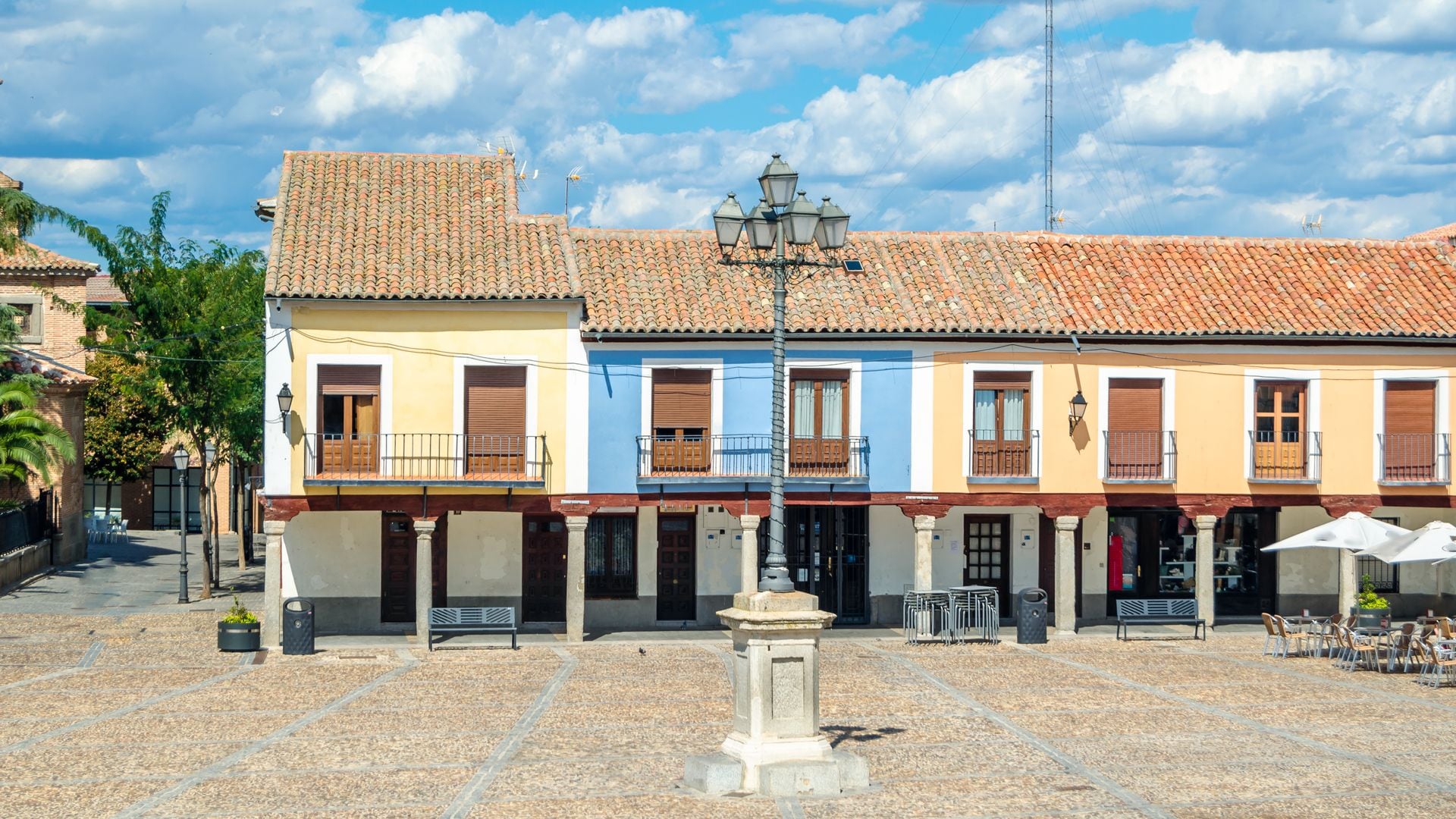 Plaza medieval de Segovia en Navalcarnero, villa de la Comunidad de Madrid