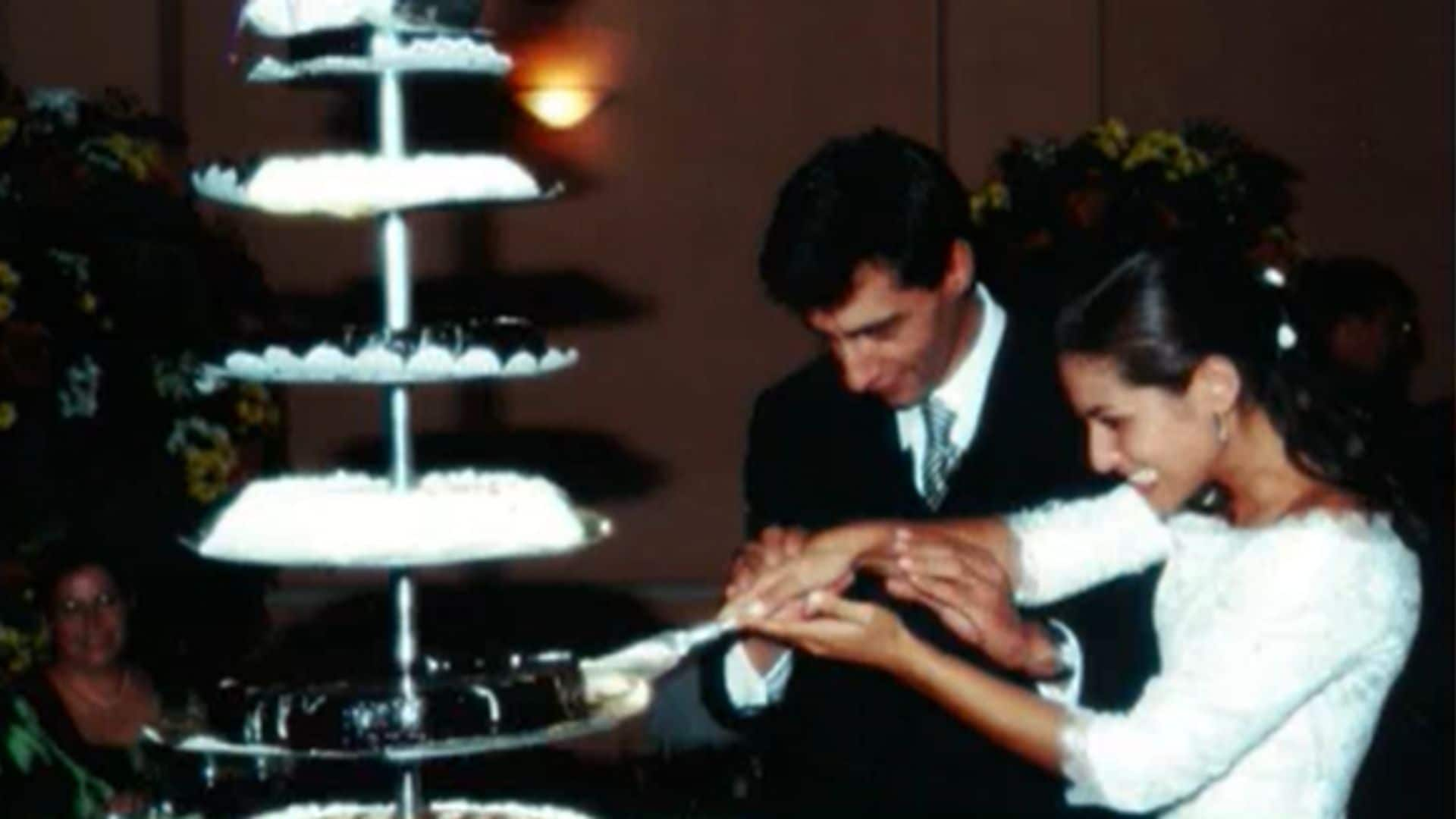 Nuria Roca y Juan del Val celebran 24 años de casados con fotos y detalles inéditos de su boda