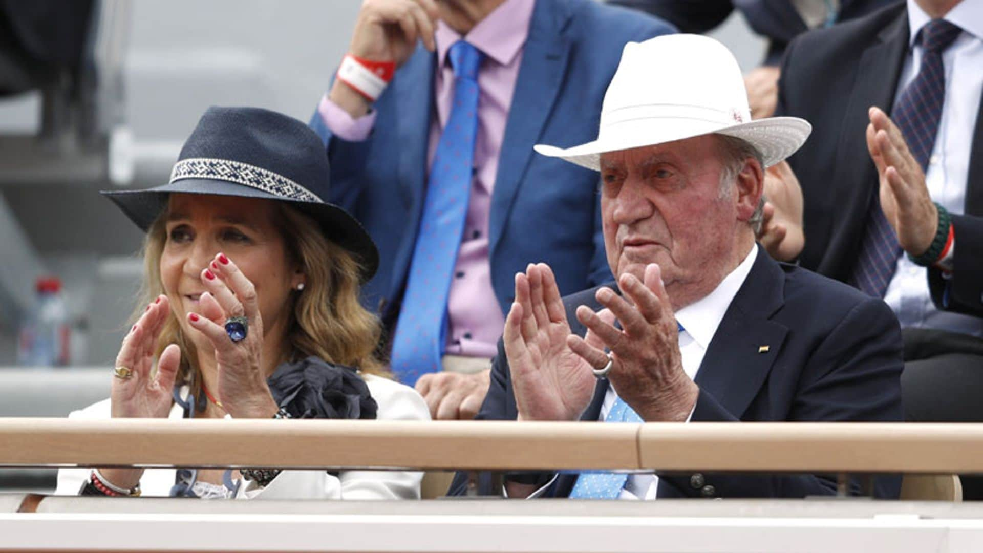 De los toros al tenis: don Juan Carlos apoya a Nadal en su primera aparición tras su retirada pública