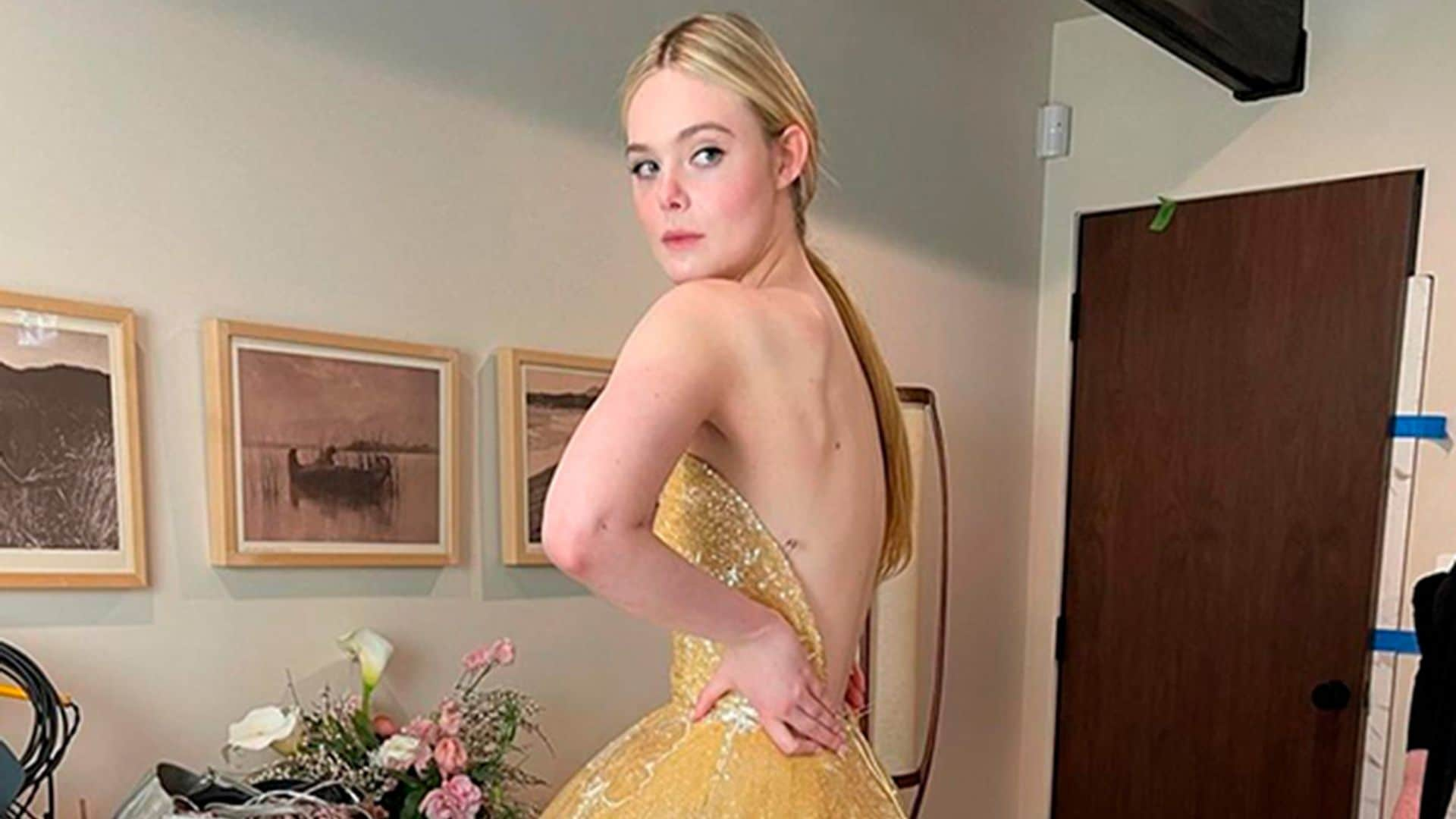 Elle Fanning muestra la realidad detrás de algunos de sus mejores looks de alfombra roja