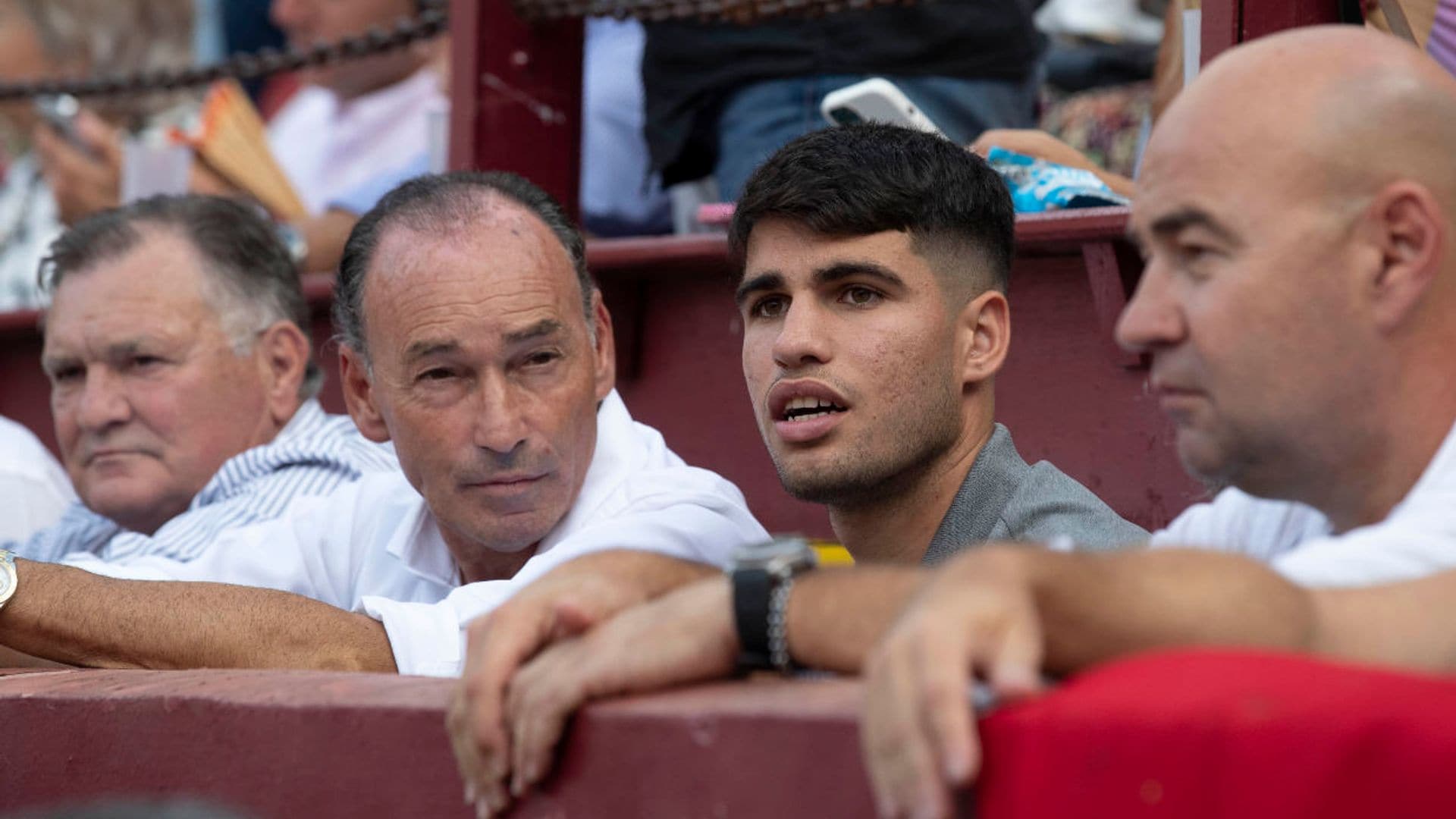 Carlos Alcaraz reaparece en su tierra y causa sensación en la Plaza de Toros de Murcia