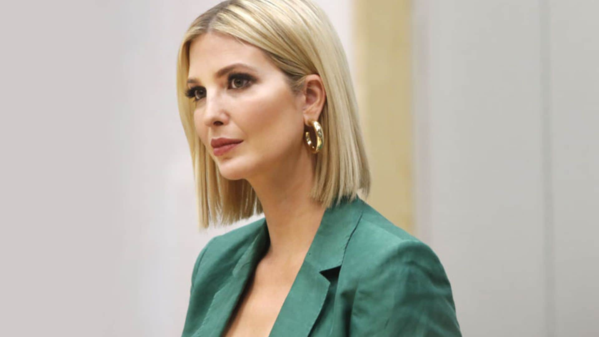 Con guiño 'royal', Ivanka versiona aquel traje verde de su duelo con Kim Kardashian