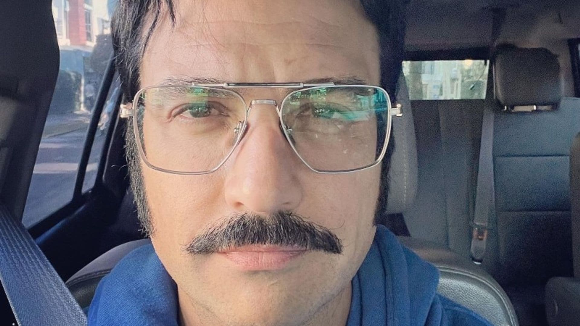 Jaime Camil, ¿en su look de Vicente Fernández?