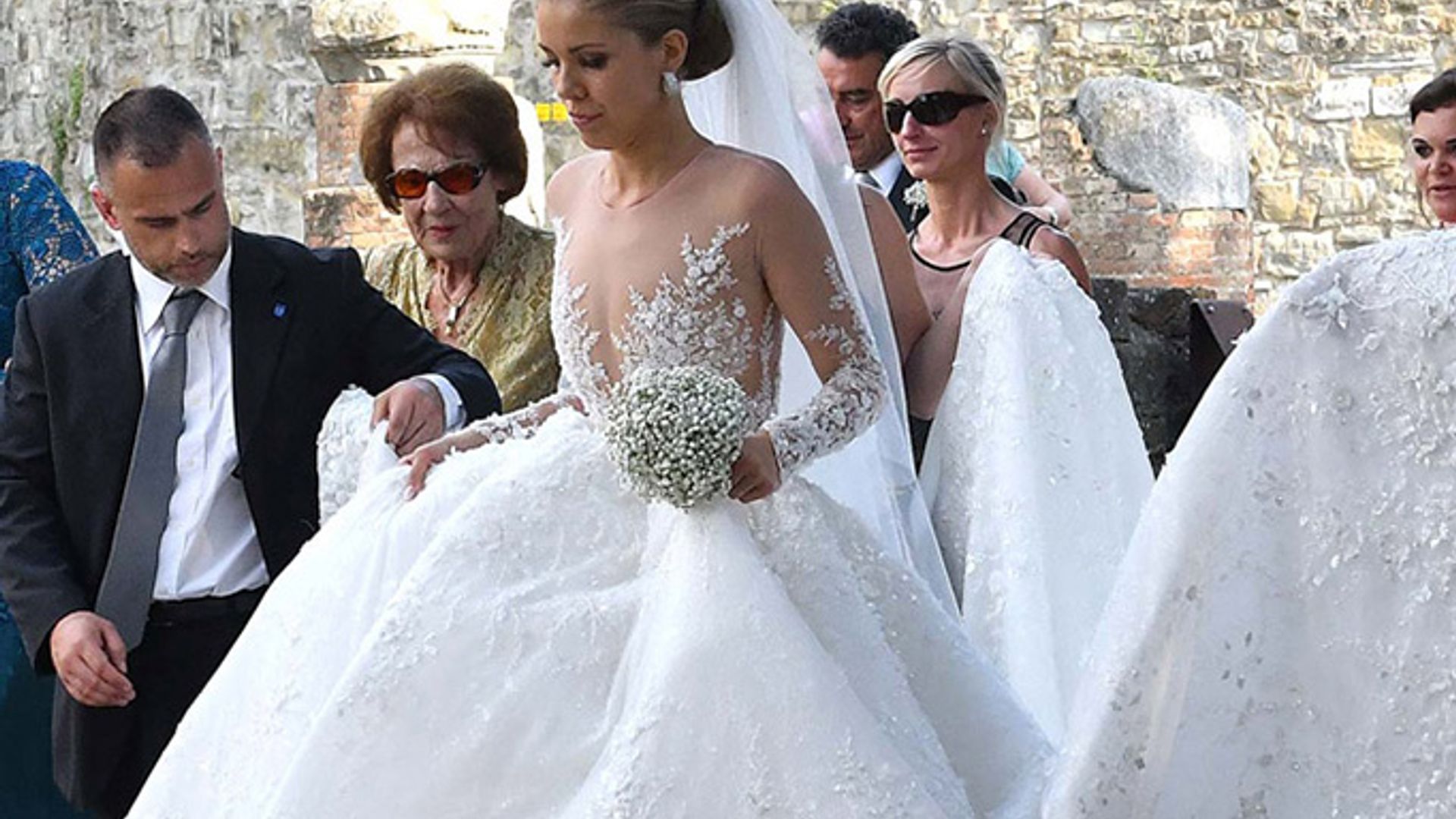 Descubre las tendencias nupciales de 2017 con estas ideas de vestidos de novia de 'celebrities'