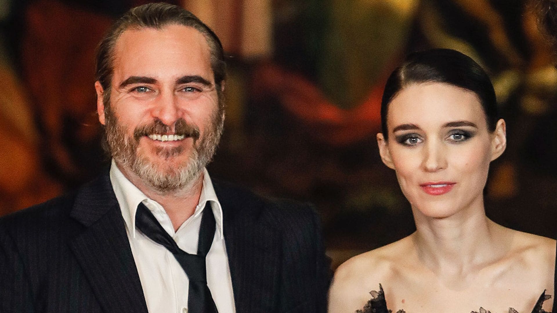 Primeras imágenes de Joaquin Phoenix y Rooney Mara tras conocerse que van a ser padres