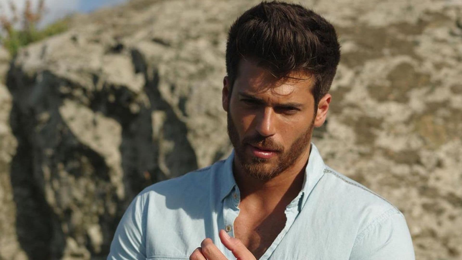 Can Yaman, ¡conquistado!: captan el romántico encuentro del actor con una periodista italiana