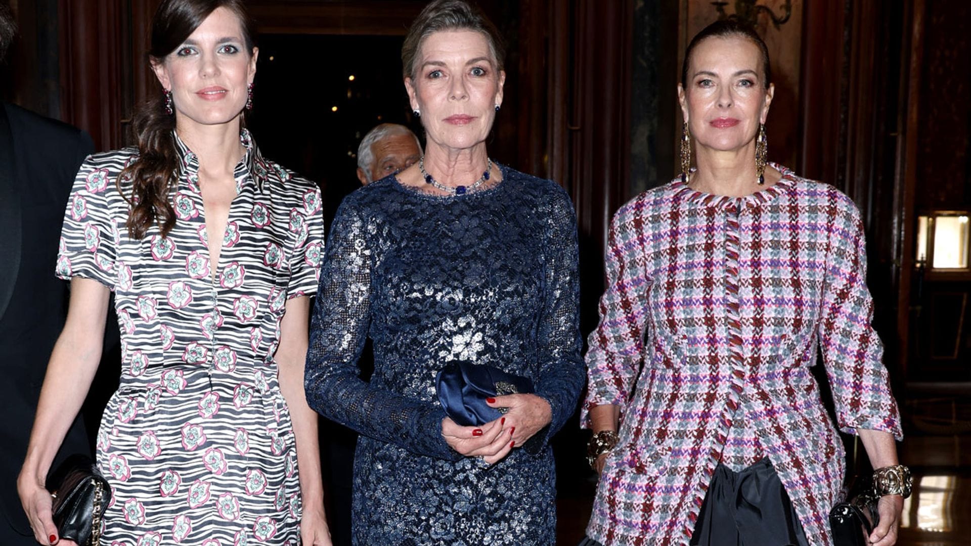 Carlota Casiraghi, su madre y su suegra: tres iconos de moda brillan con impresionantes vestidos en Montecarlo