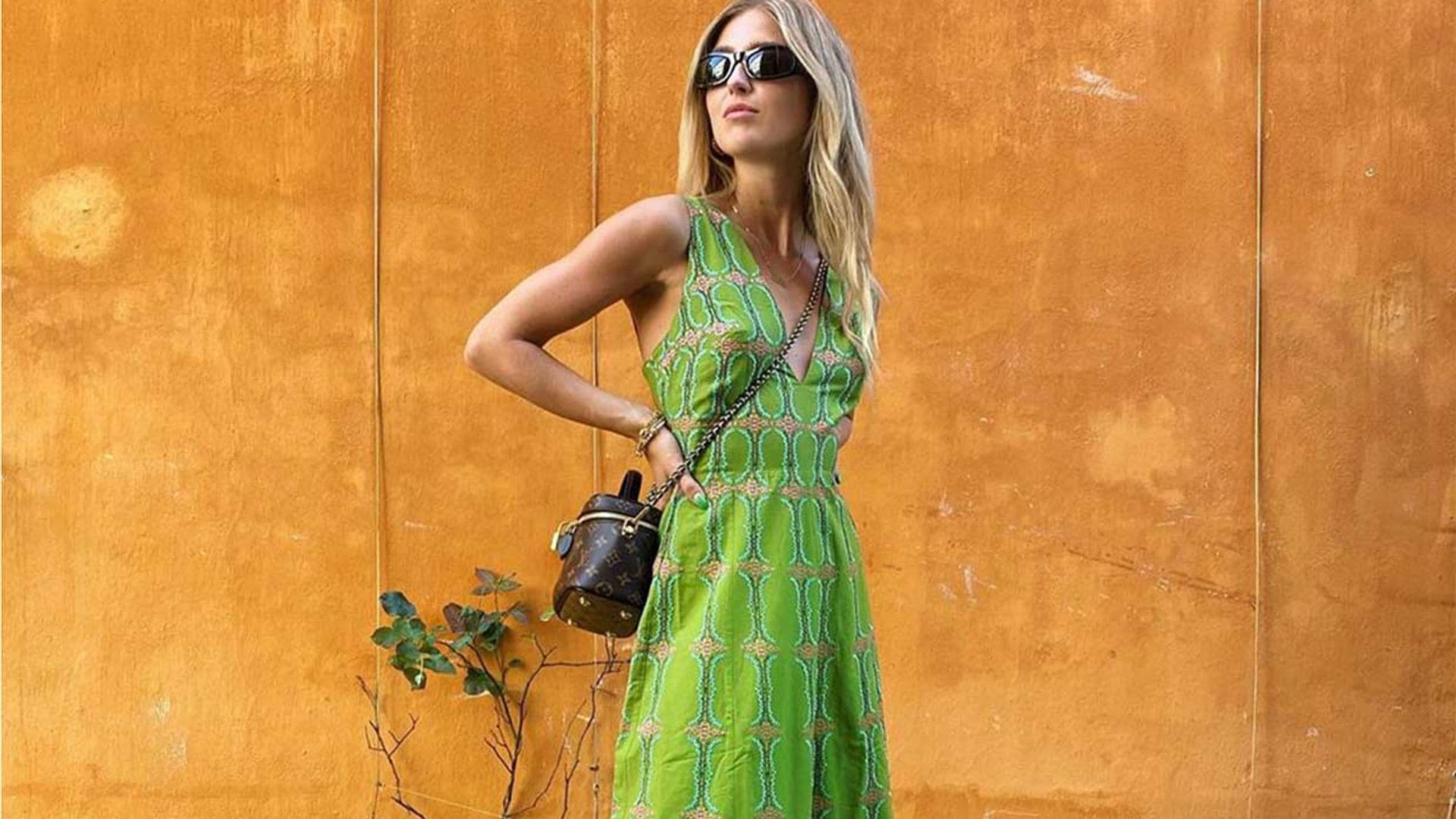 Con solo una cazadora vaquera podrás adaptar estos vestidos de verano a tus looks de nueva temporada