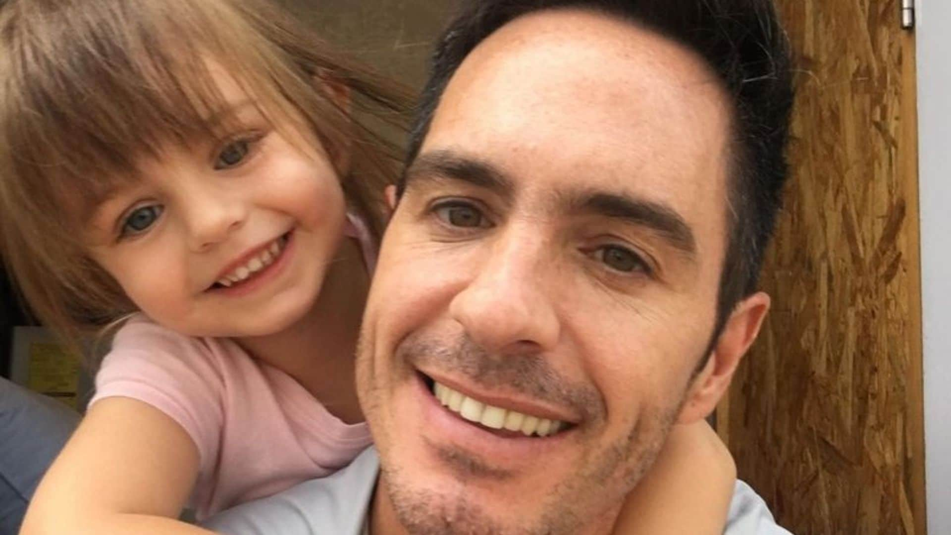 ¡Listos para Halloween! Así se han preparado Mauricio Ochmann y Kailani para esta temporada