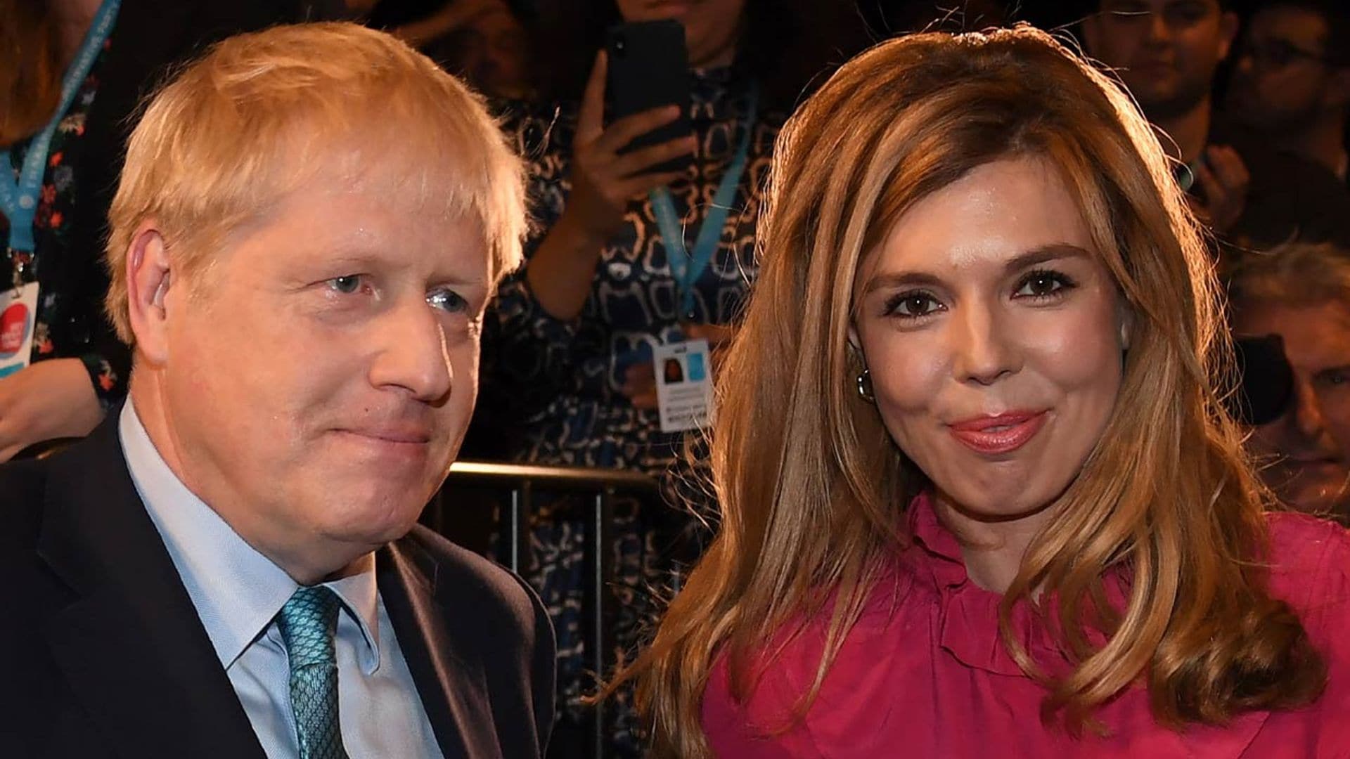 Carrie Symonds, novia de Boris Johson, embarazada y con síntomas de coronavirus