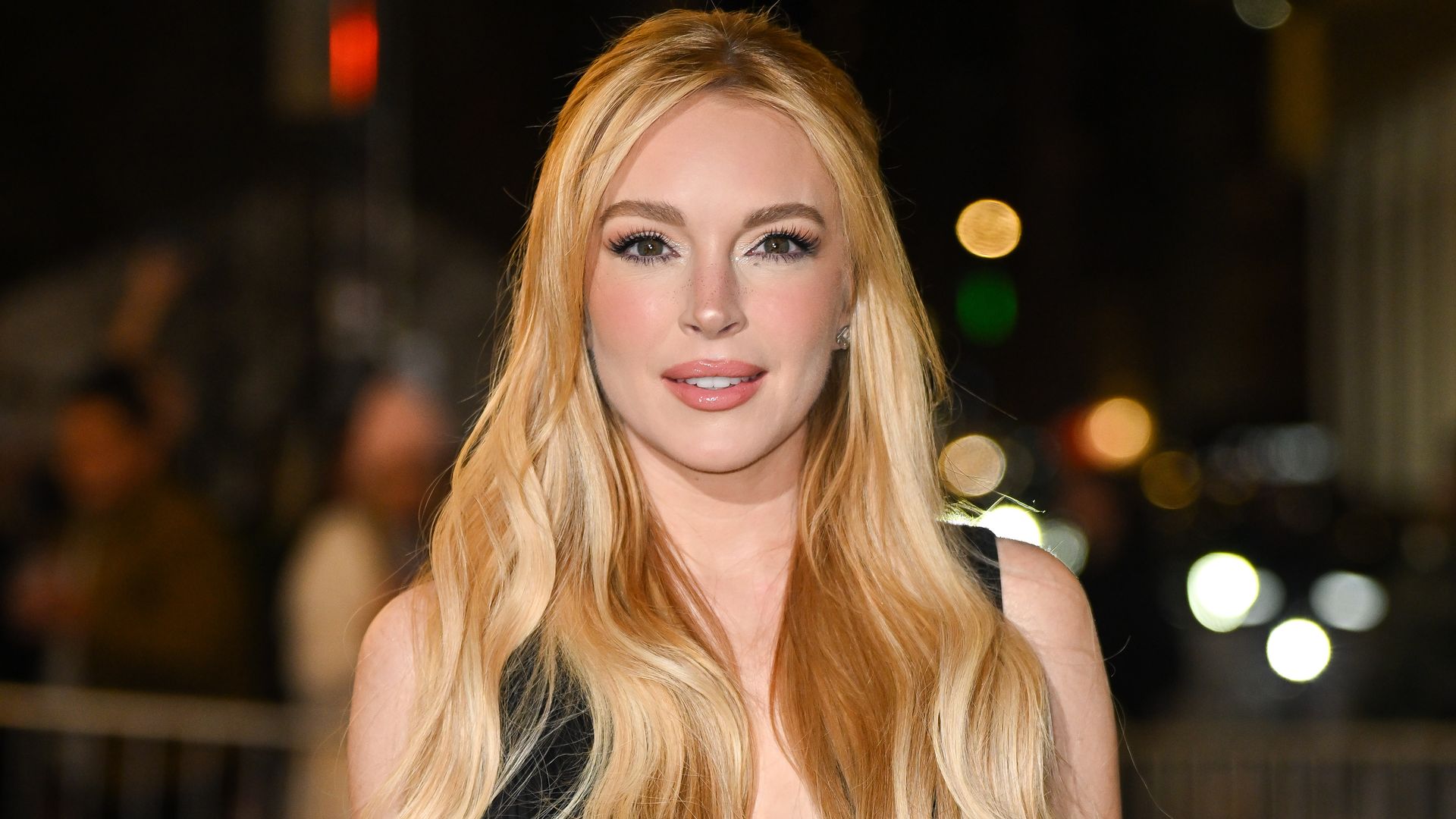 ¿Quién es la doctora detrás del rejuvenecimiento de Lindsay Lohan?