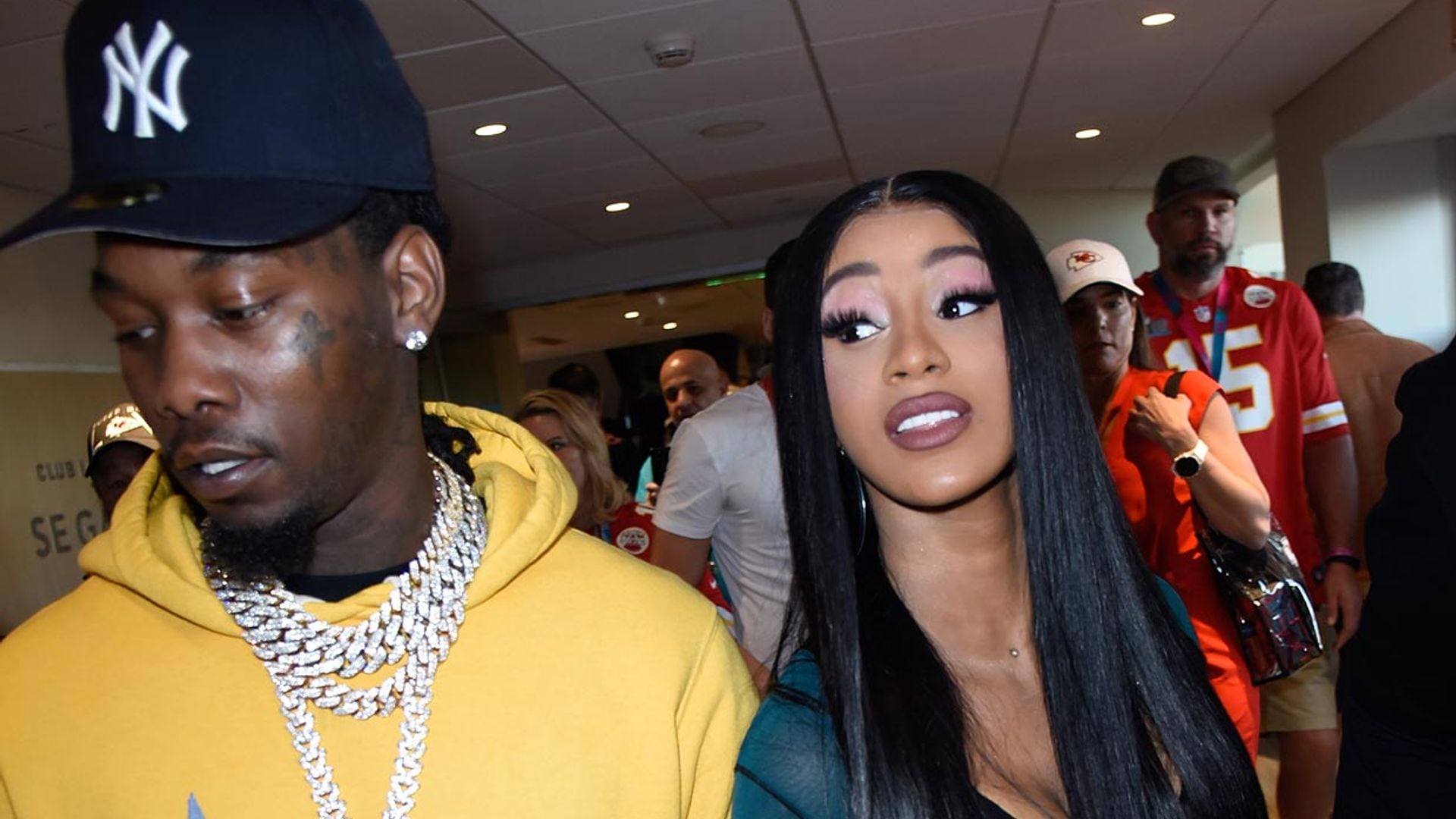 Cardi B confirma que ha vuelto con Offset y 'rompe' con sus fans ante las críticas