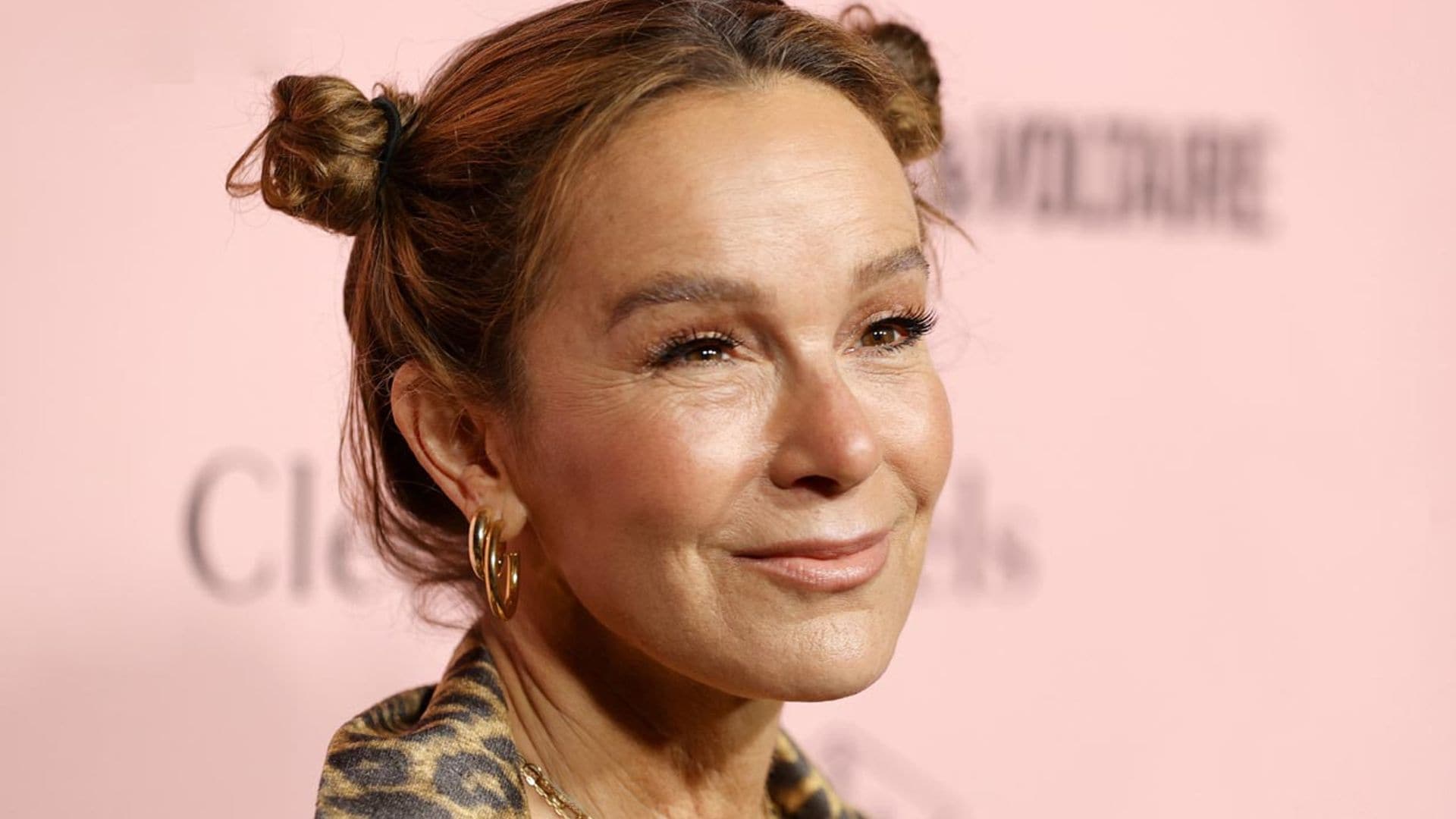 Jennifer Grey ('Dirty Dancing') describe a Johnny Depp, con quien salió en su juventud, como 'celoso' y 'paranoico'