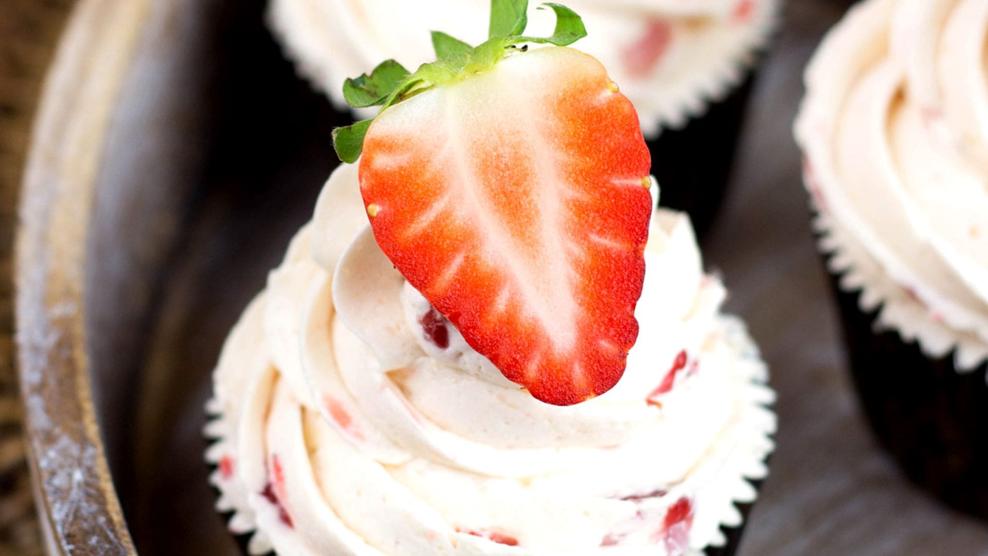 'Cupcakes' de fresas y almendra